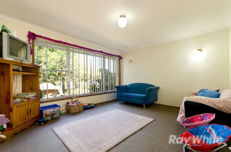 19 Currawong Street, MORNINGTON VIC 3931, Mornington - Thumbnail 3