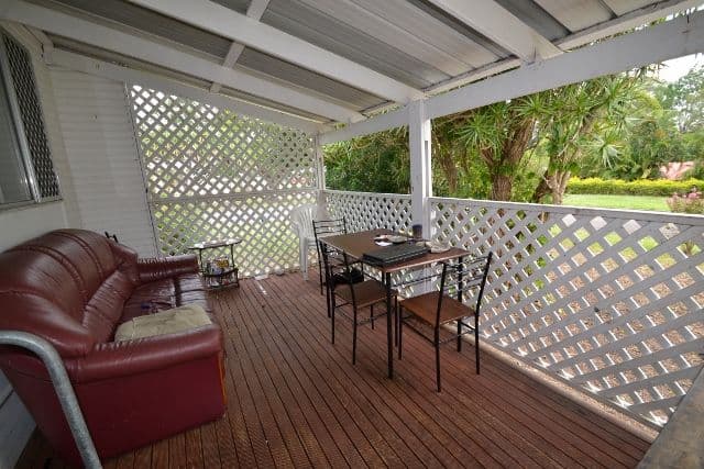 1 Katherine Street, BEERWAH QLD 4519, Beerwah - Thumbnail 3