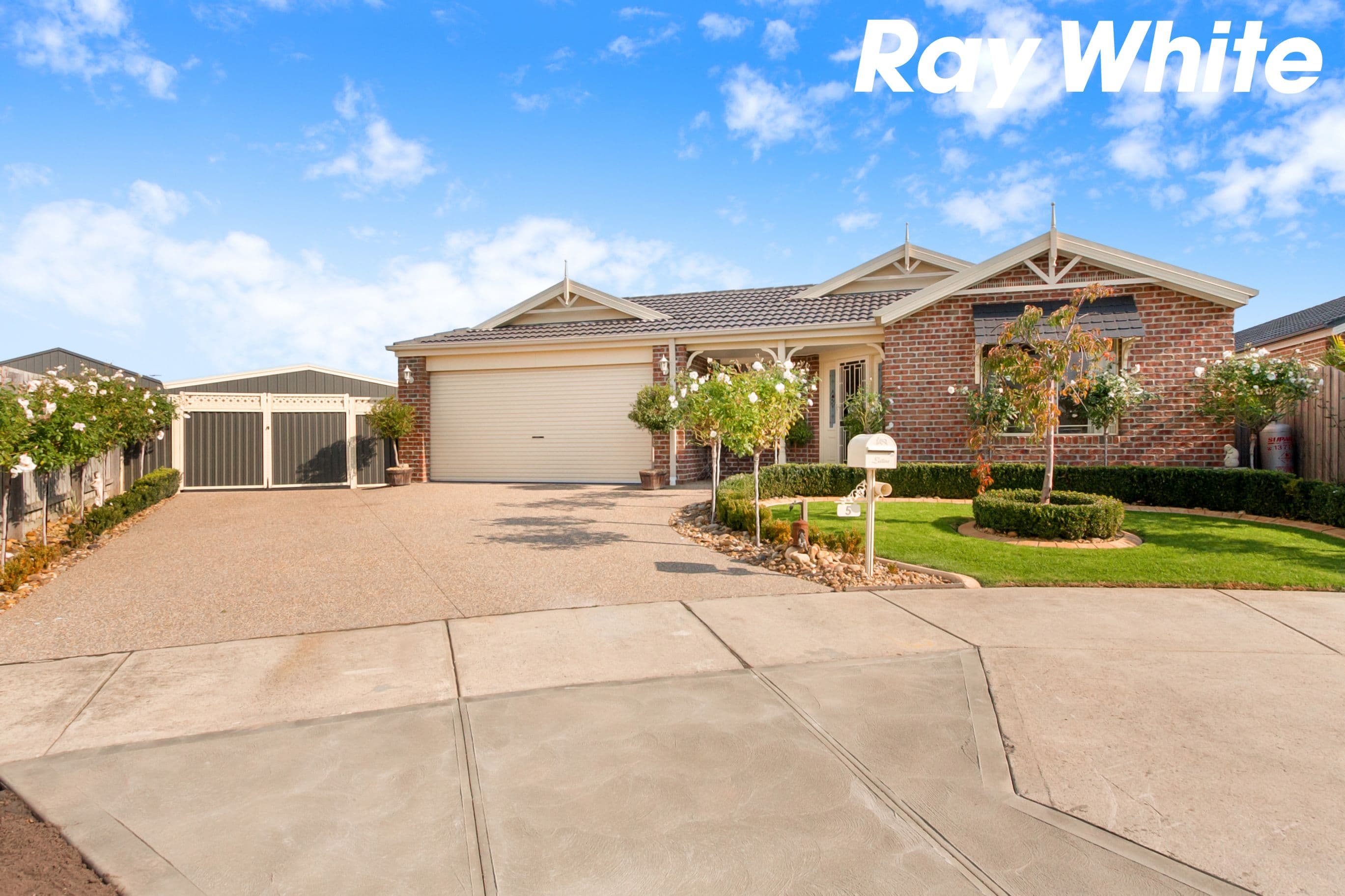 5 Heather Court, Koo Wee Rup VIC 3981, Koo Wee Rup - Thumbnail 2
