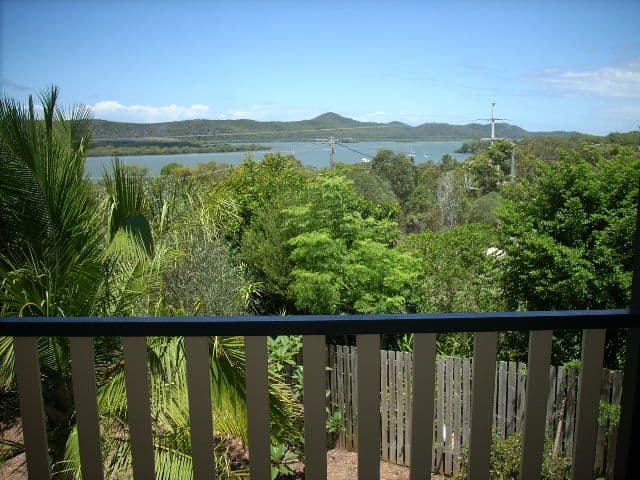7-9 Orme Drive, Russell Island QLD 4184, Russell Island - Thumbnail 3