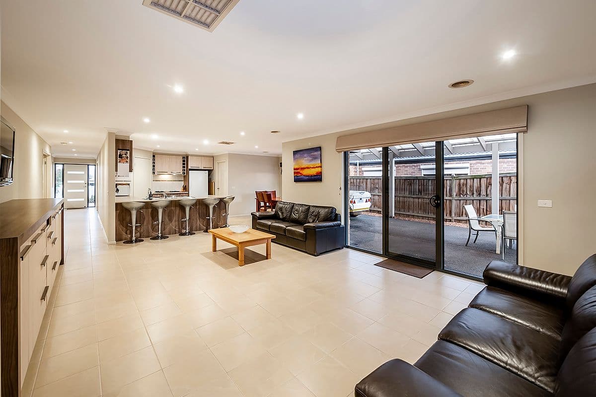 9 Tea Tree Court, Lyndhurst VIC 3975, Lyndhurst - Thumbnail 3
