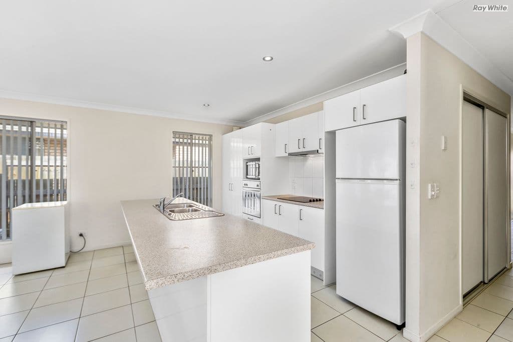 26 Pleasant Drive, Redbank Plains QLD 4301, Redbank Plains - Thumbnail 4