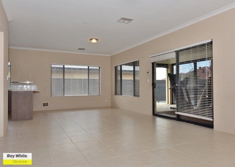 8 Albury Terrace, Aveley WA 6069, Aveley - Thumbnail 4