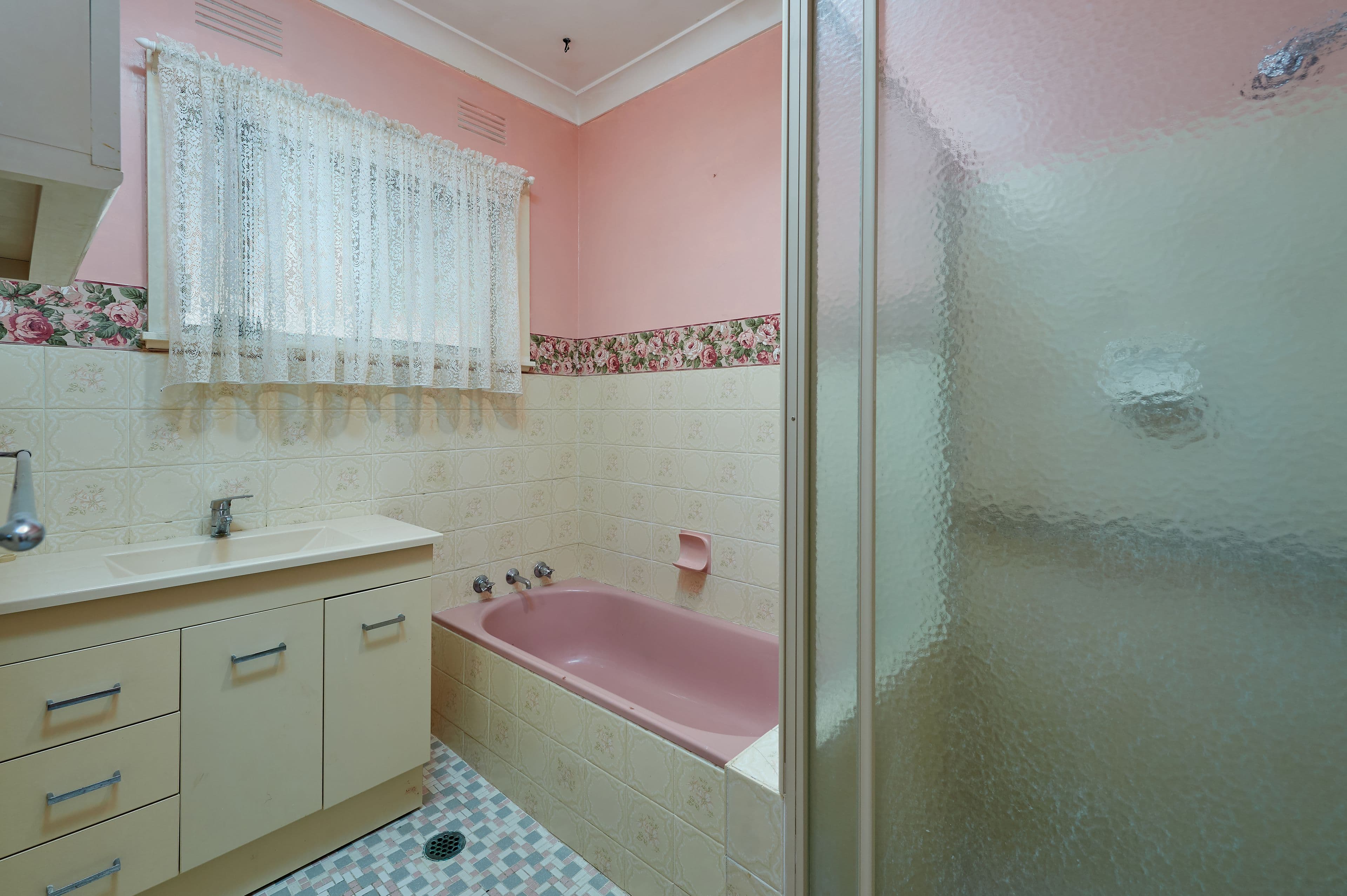 64 Commins Street, Junee - Thumbnail 8