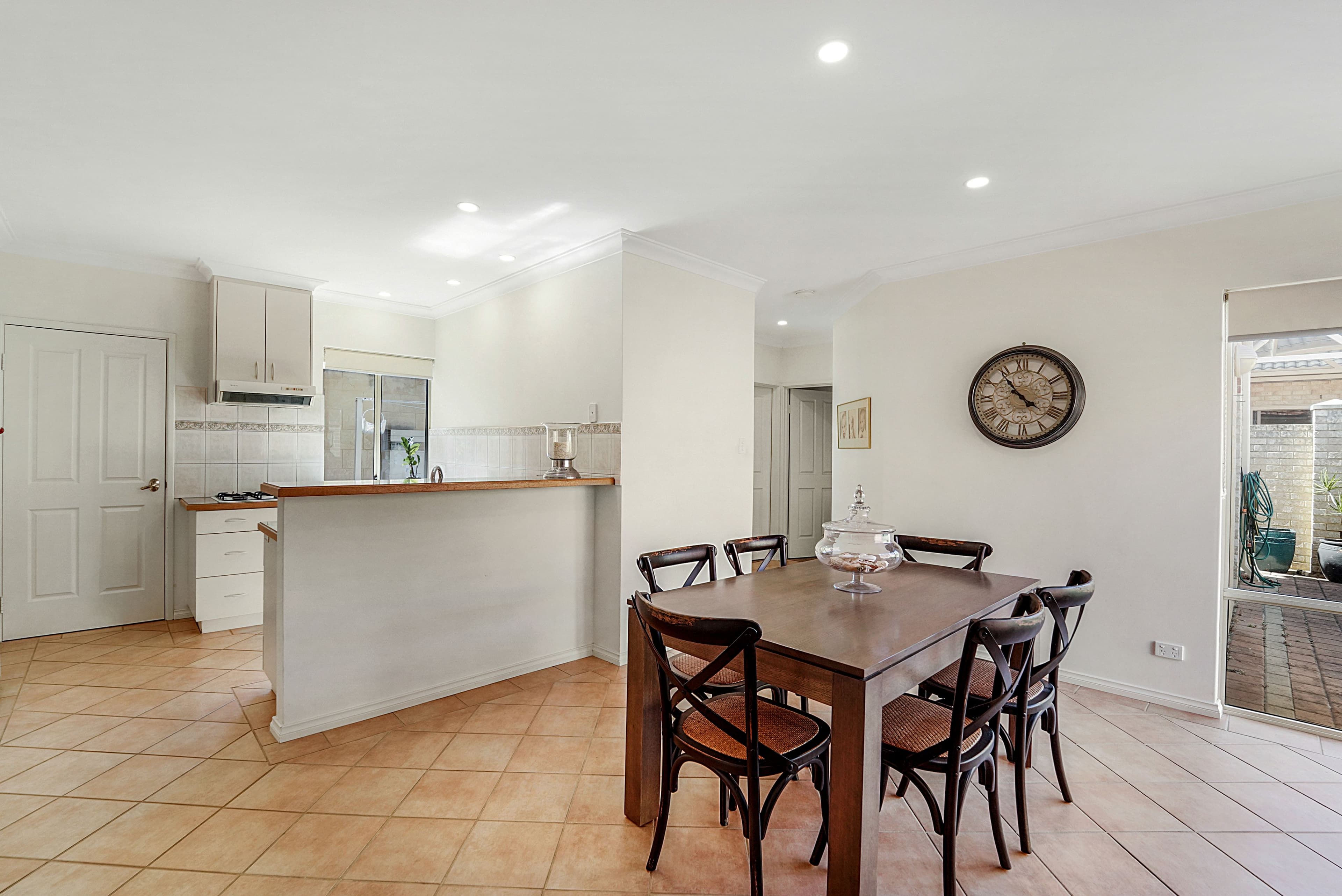 7 Endeavour Road, Hillarys WA 6025, Hillarys - Thumbnail 6