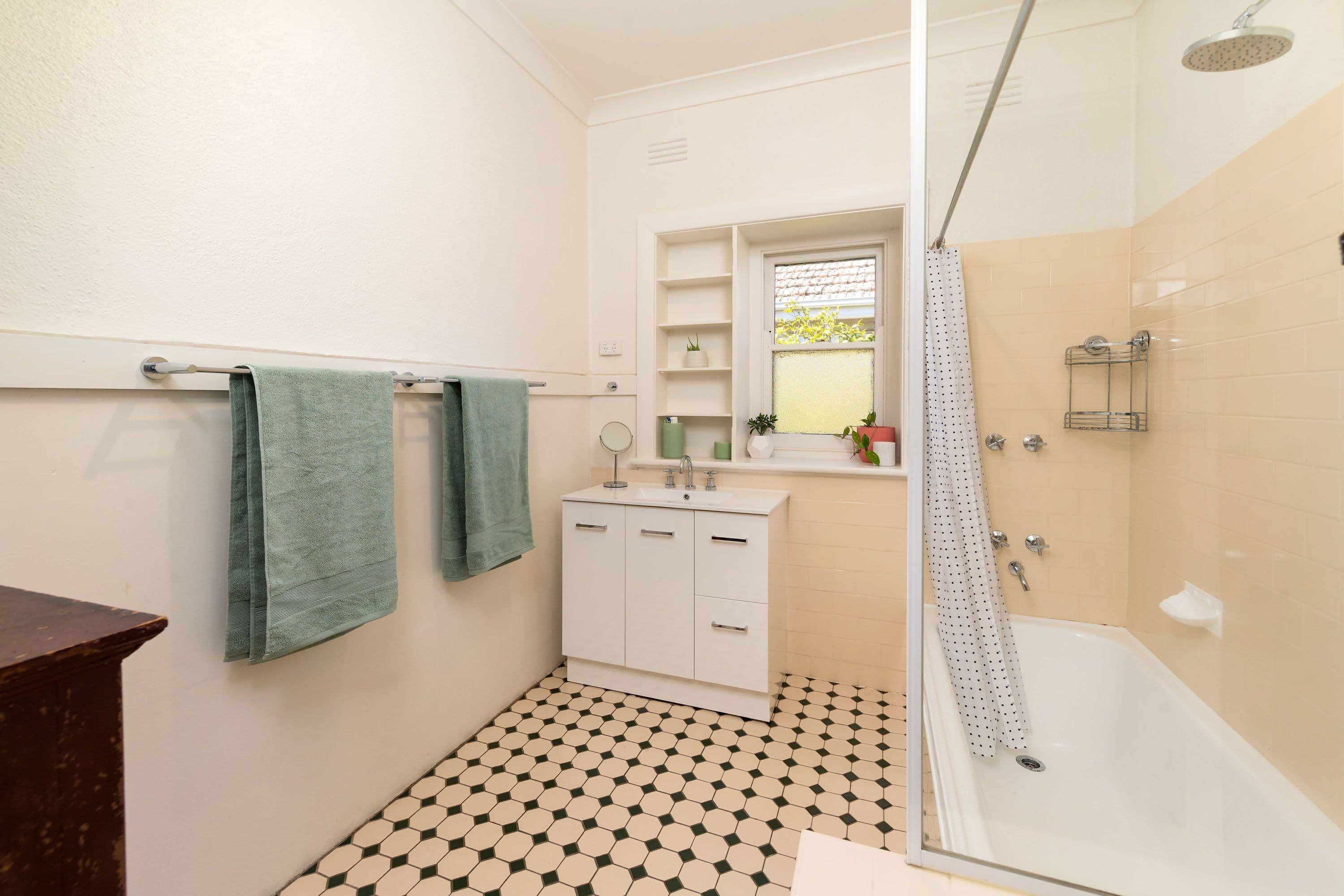 370 Wantigong Street, North Albury - Thumbnail 6