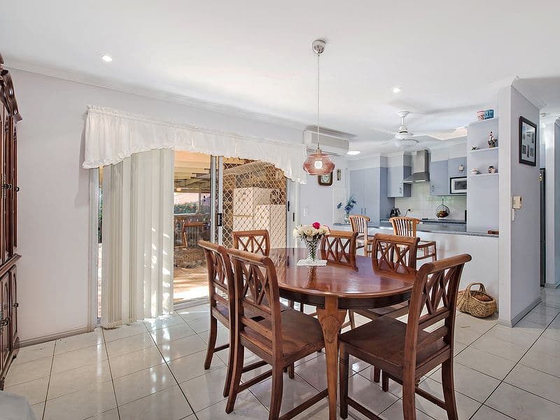 18 Moilow Court, TEWANTIN QLD 4565, Tewantin - Thumbnail 5