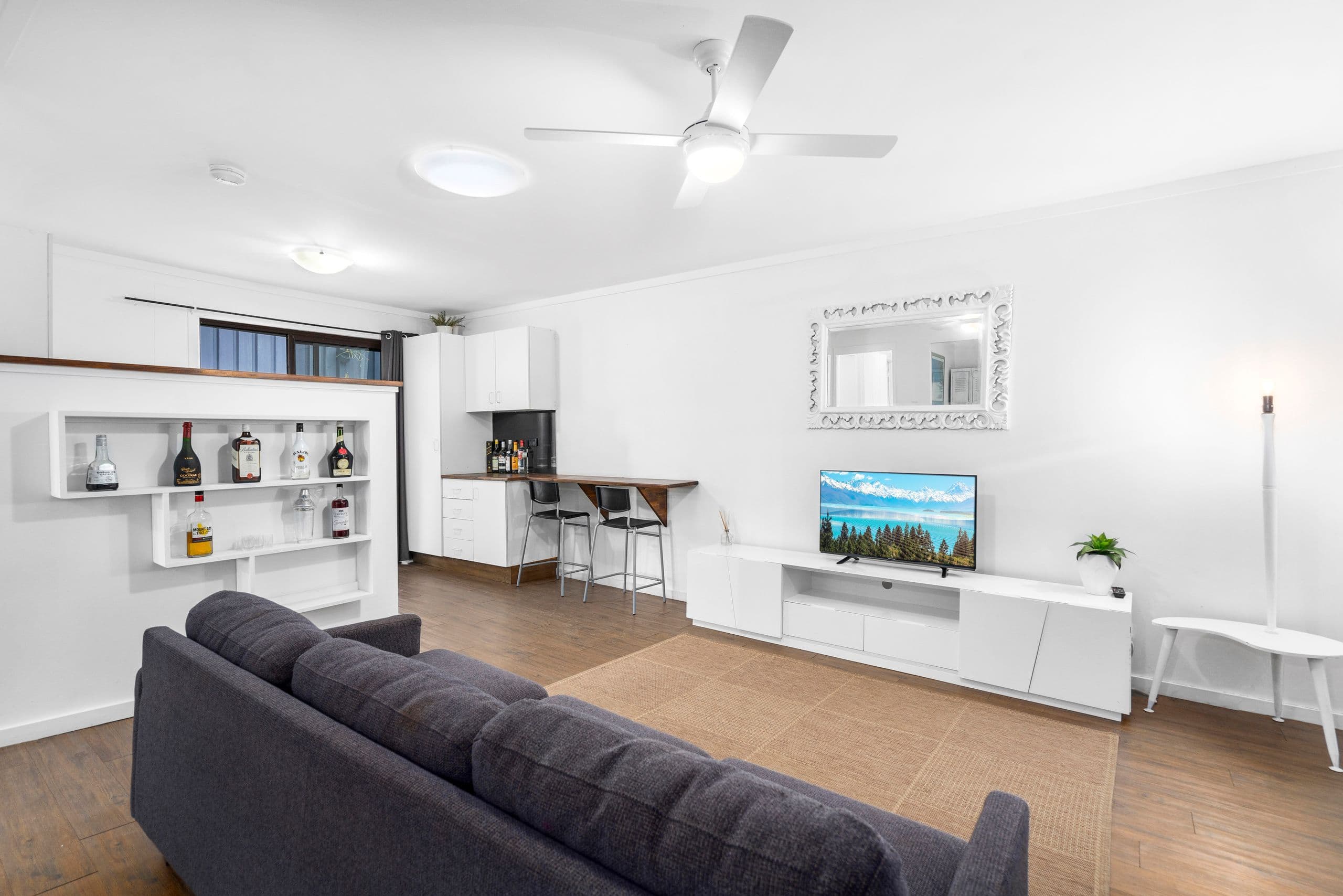 8 Vista Street, Elanora QLD 4221, Elanora - Thumbnail 8