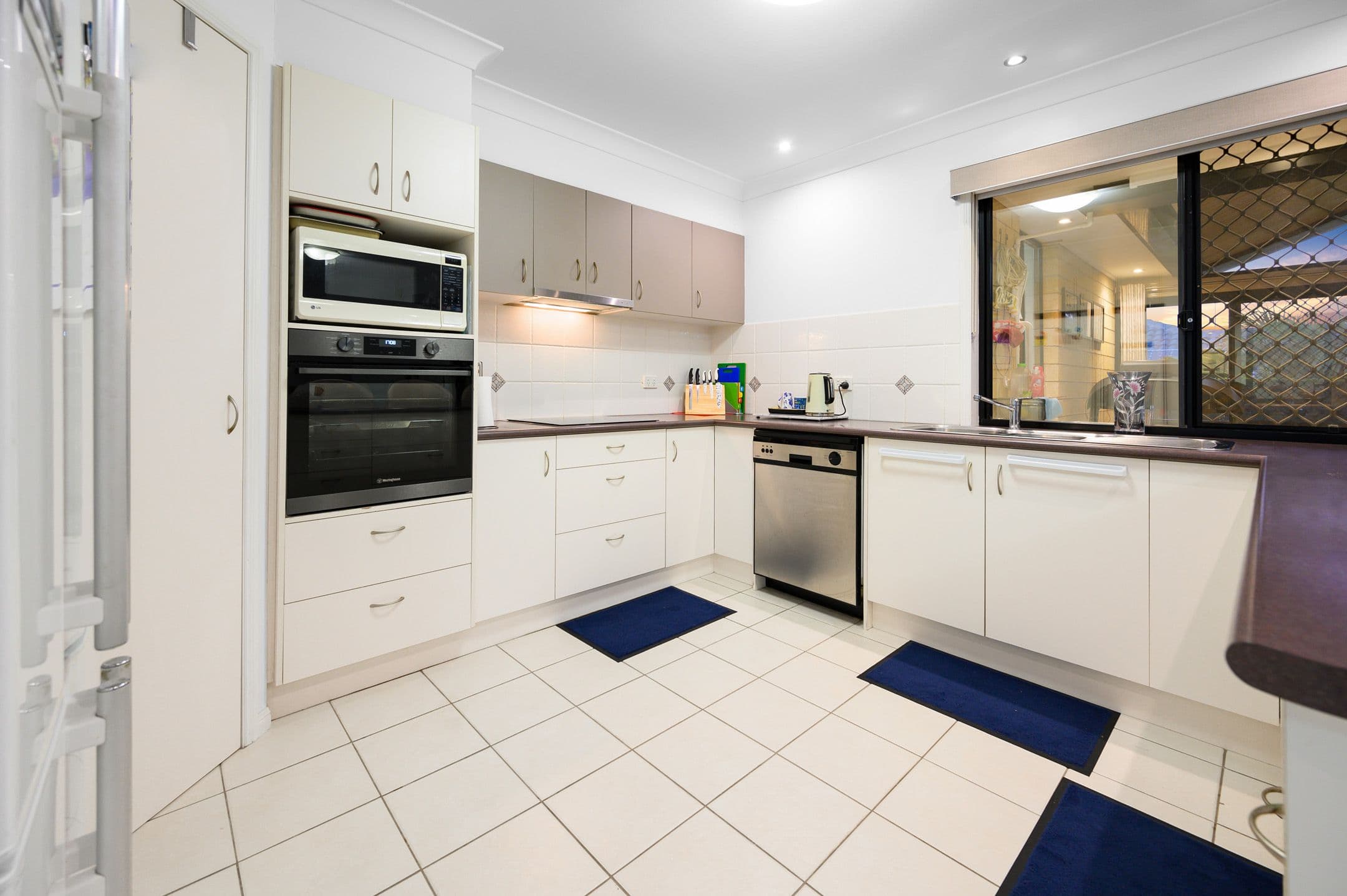 35 Carter Street, Pacific Pines QLD 4211, Pacific Pines - Thumbnail 6