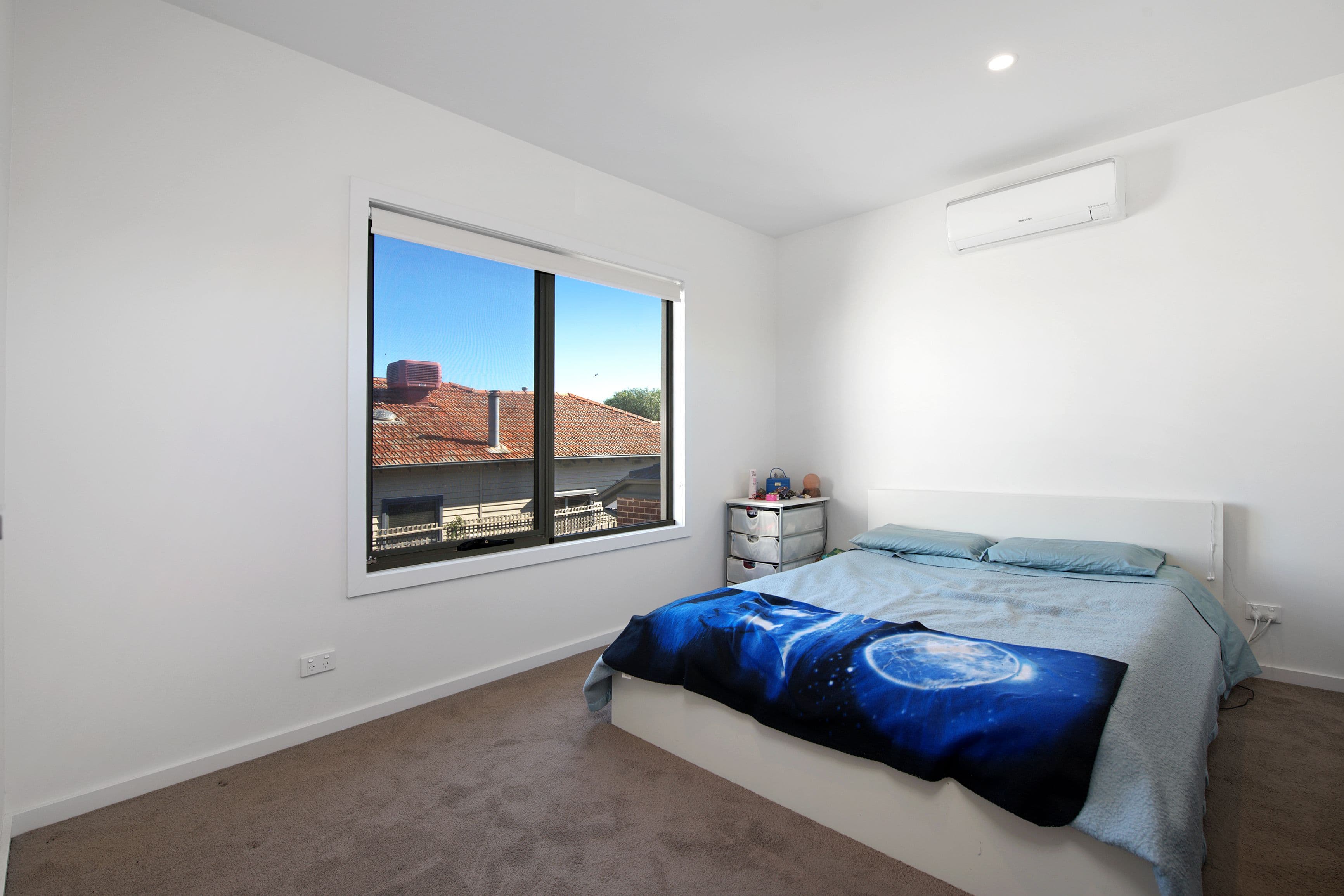 12 Lane Crescent, Reservoir VIC 3073, Reservoir - Thumbnail 4