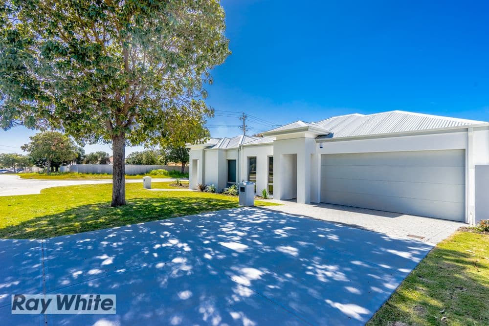 31 C Wisborough Crescent, Balga WA 6061, Balga - Thumbnail 2