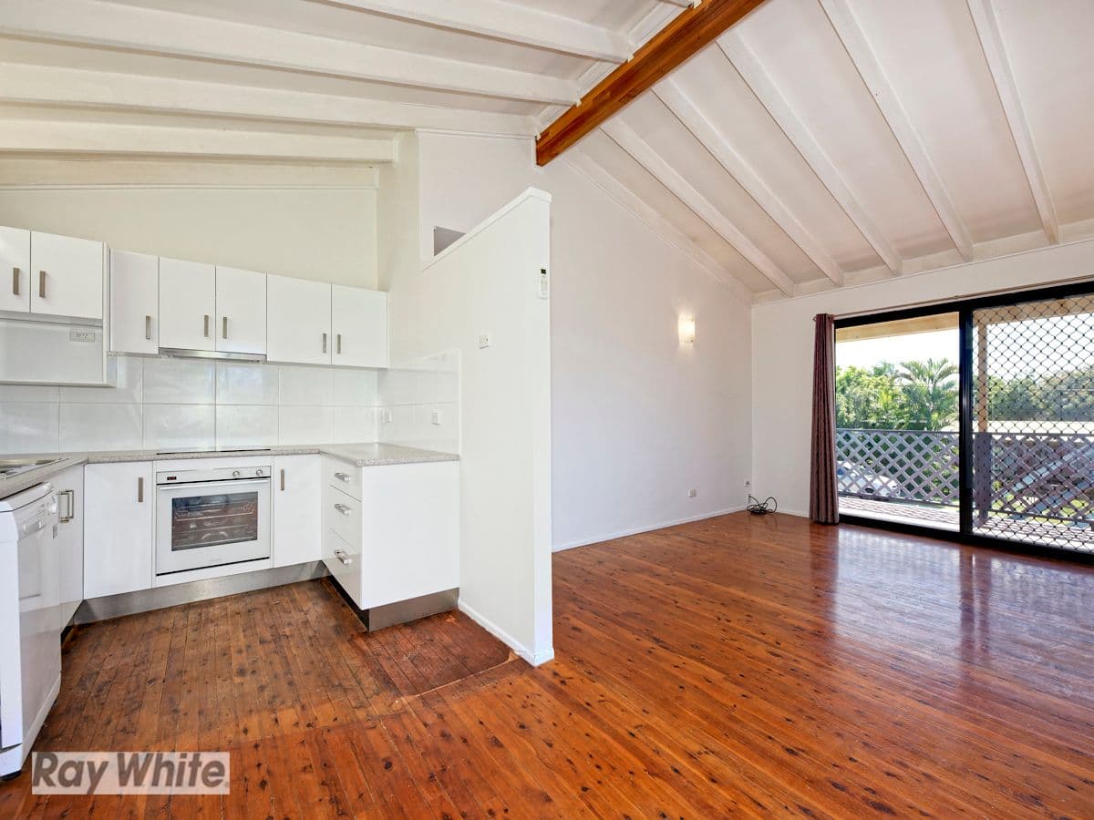 8 Simon Street, Deception Bay QLD 4508, Deception Bay - Thumbnail 4