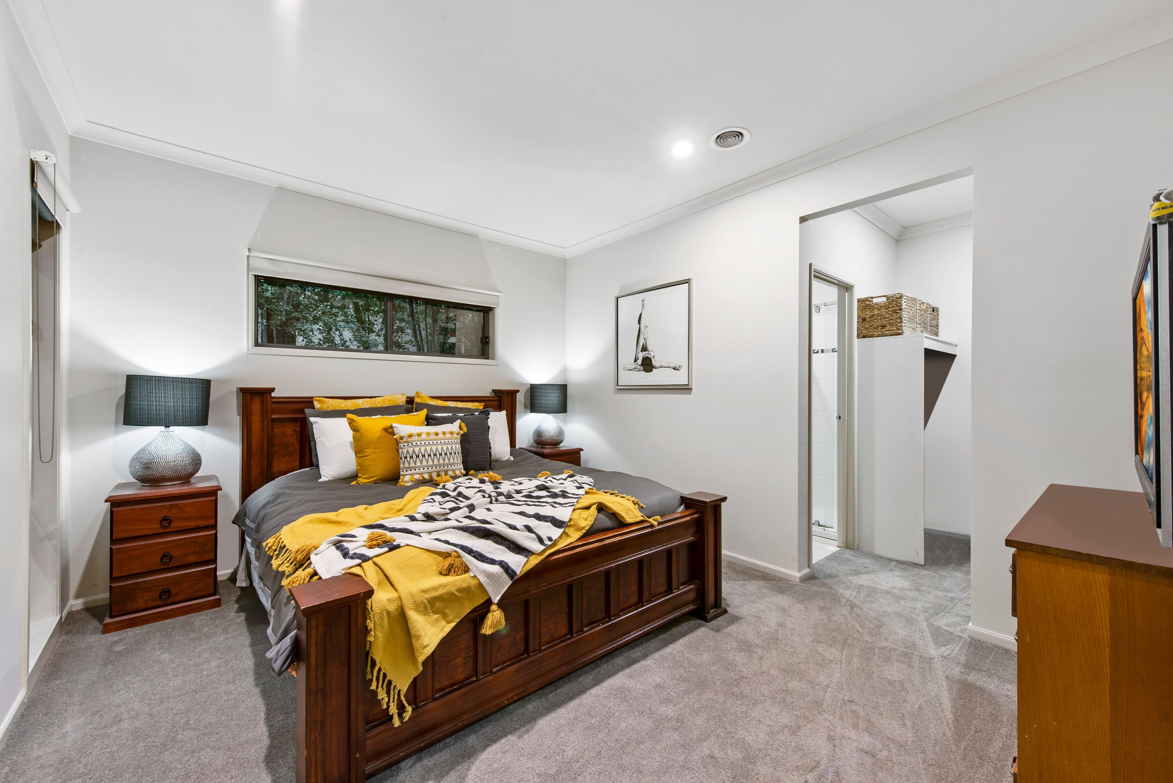 8 Garnet Way, Taylors Hill VIC 3037, Taylors Hill - Thumbnail 5