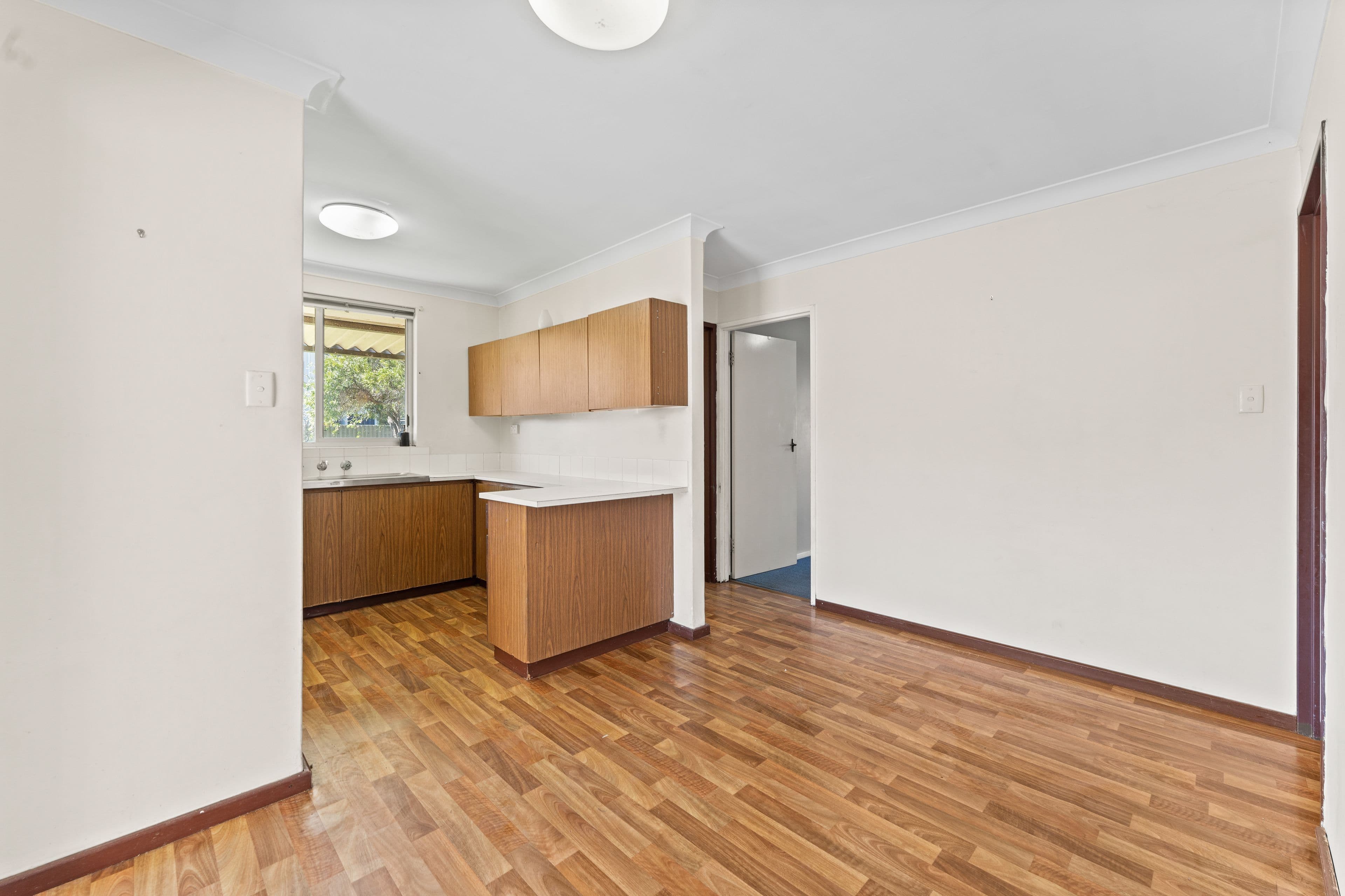 16 Joseph Road, Safety Bay WA 6169, Safety Bay - Thumbnail 7