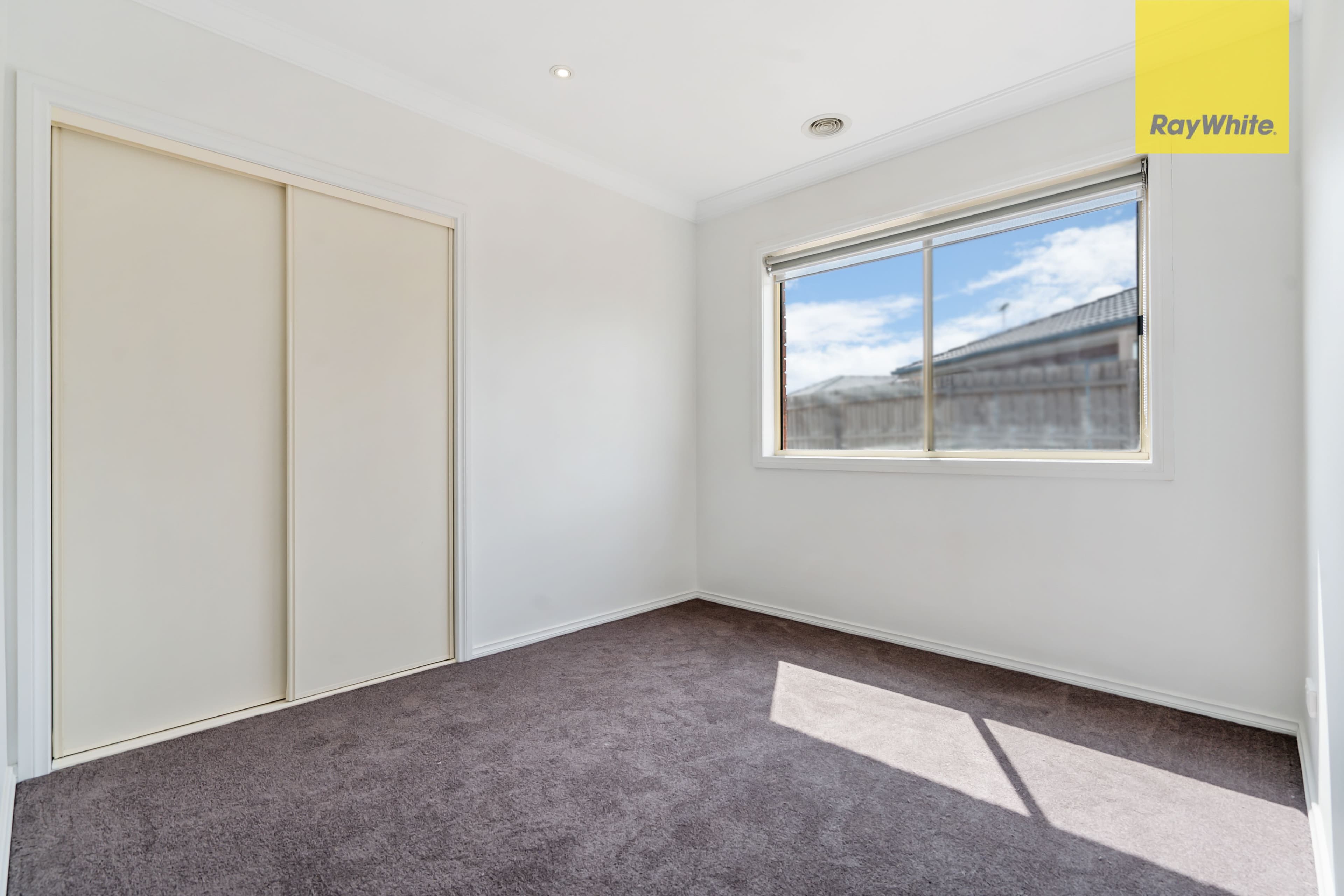 2 Lydeamore Place, Kurunjang VIC 3337, Kurunjang - Thumbnail 3