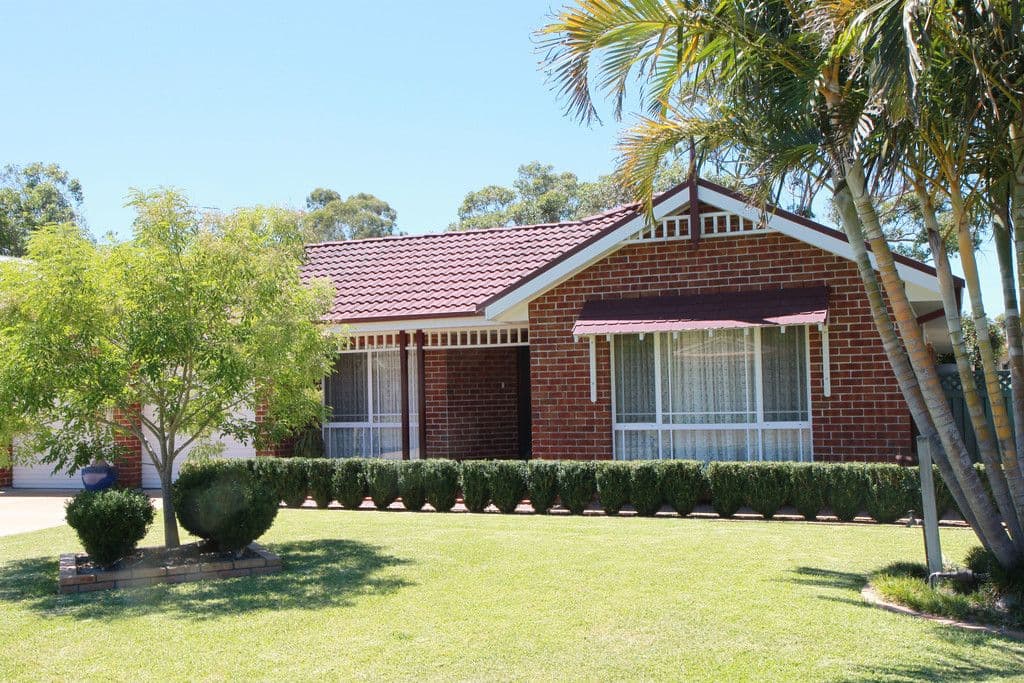 15 Holbert Close, Tea Gardens - Image 1