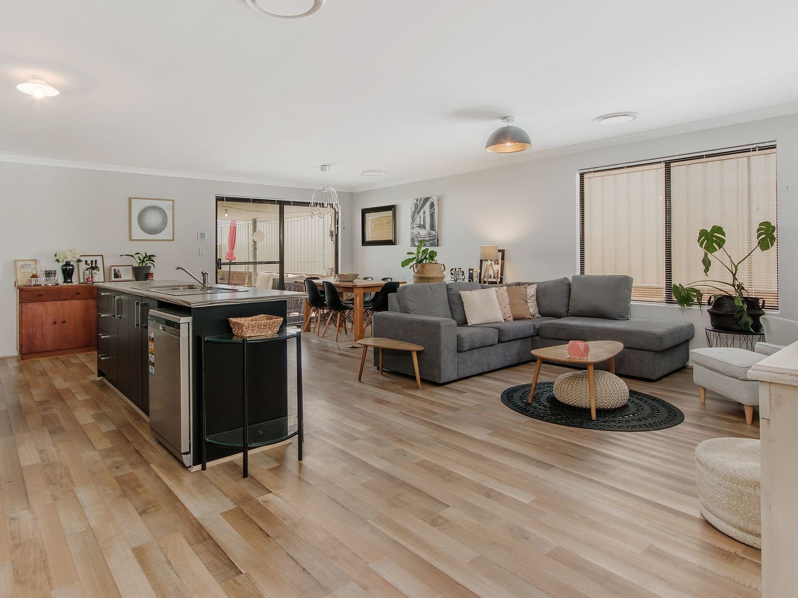 51 Firebrand Grove, Baldivis WA 6171, Baldivis - Thumbnail 4
