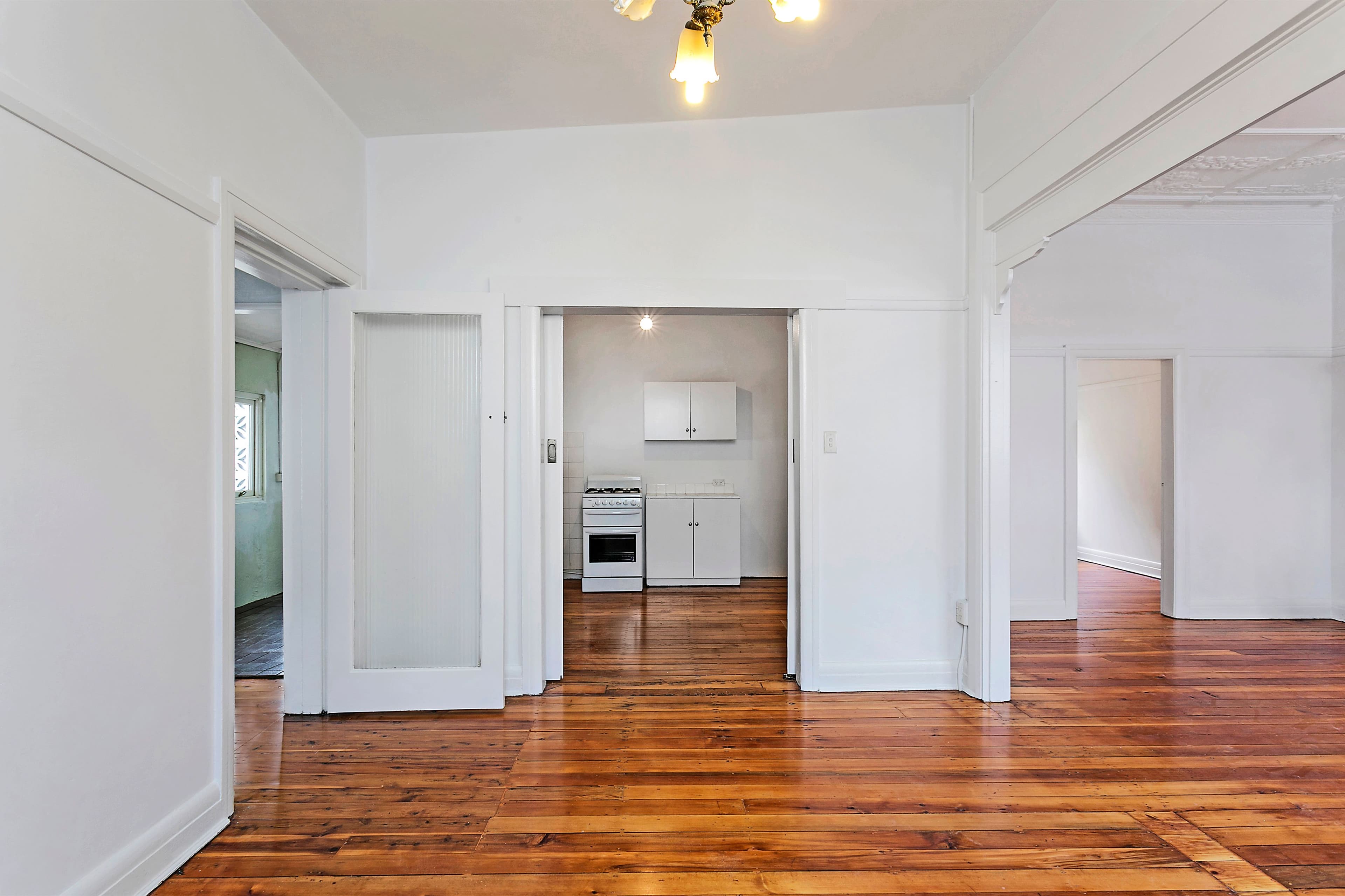 11 Reina Street, North Bondi - Thumbnail 6