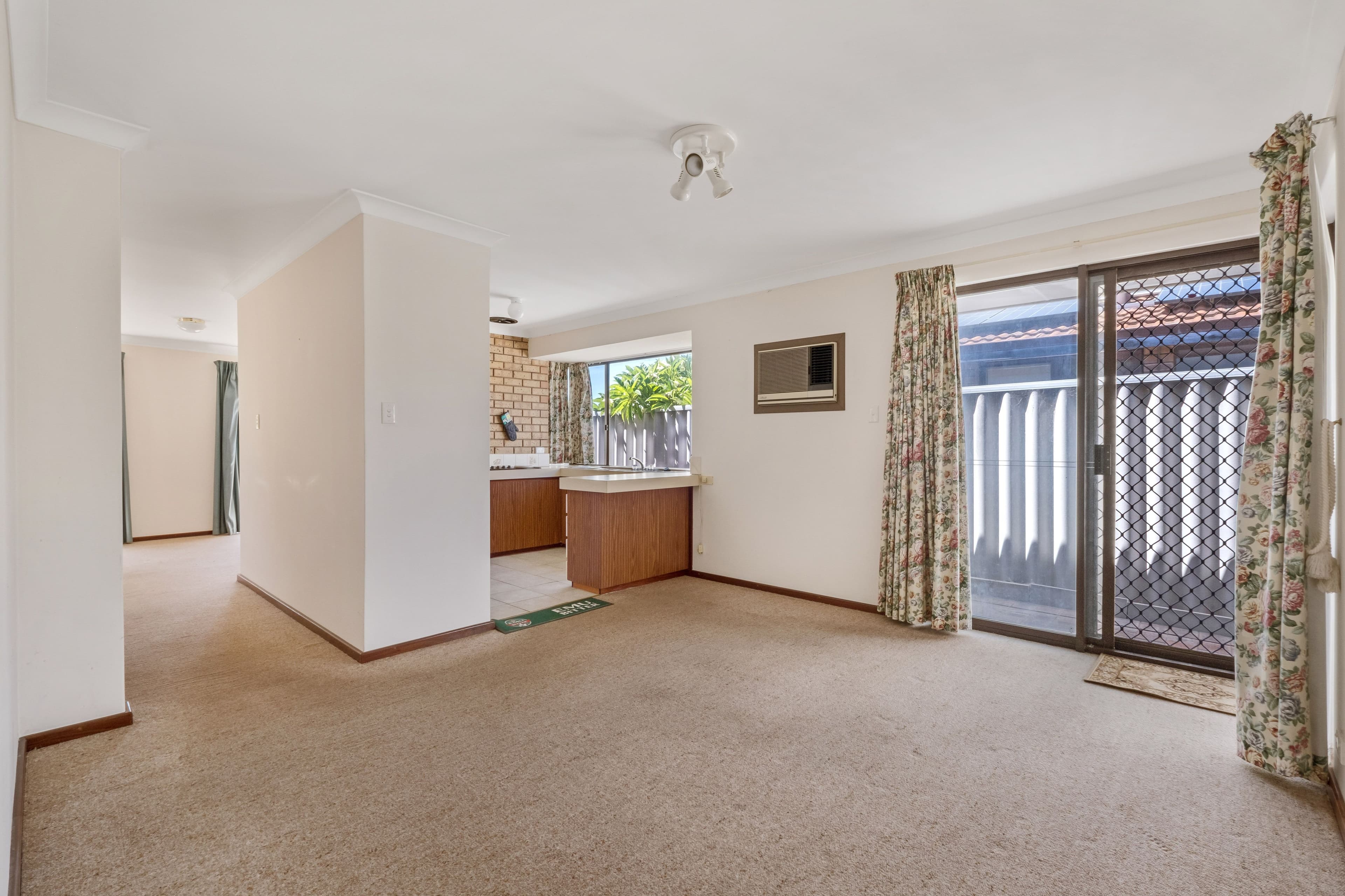 6B Symons Court, Padbury WA 6025, Padbury - Thumbnail 3