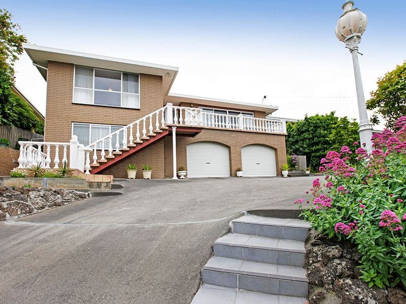 82 Reigate Road, HIGHTON VIC 3216, Highton - Thumbnail 4