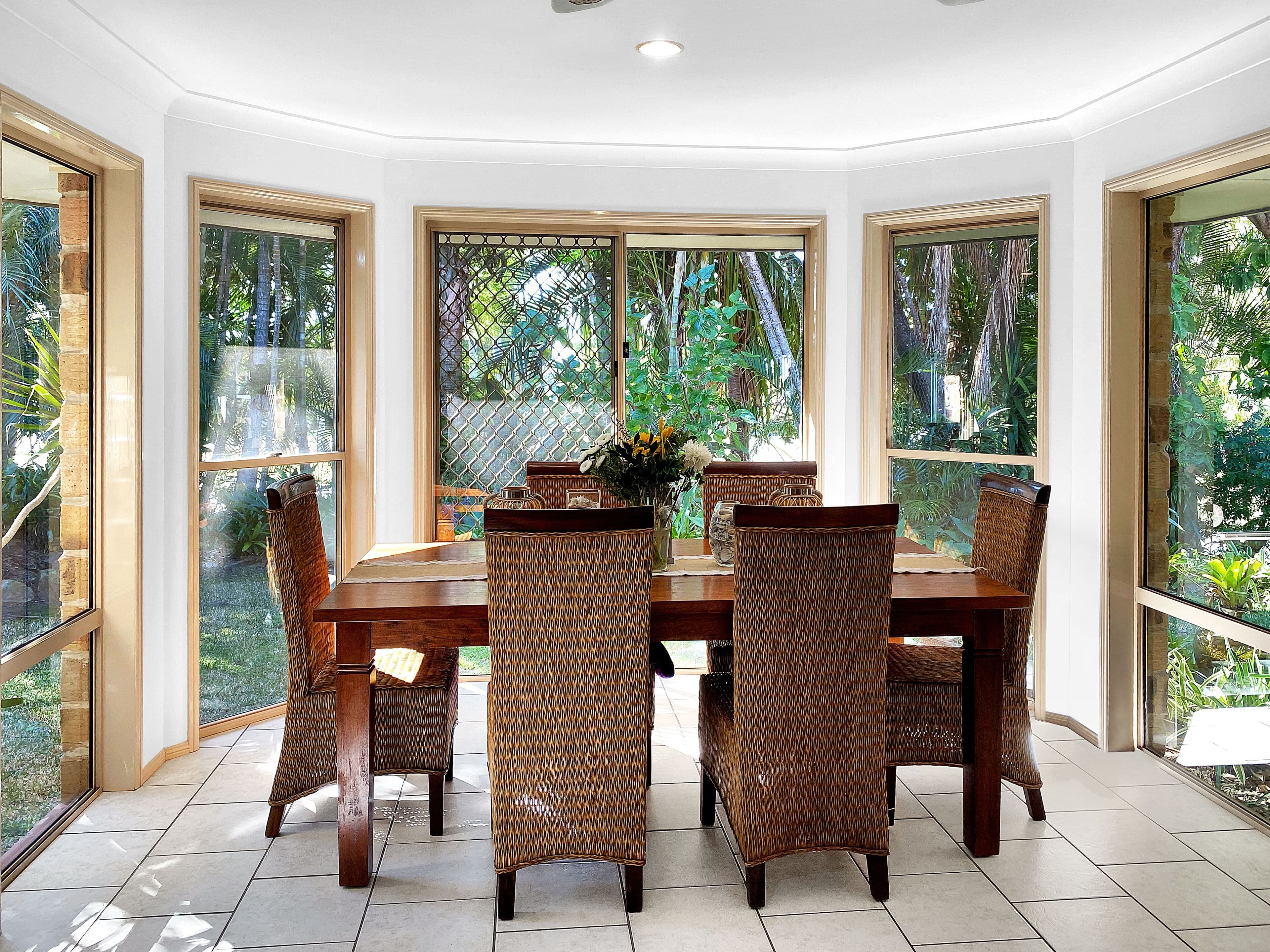 1 Lakewood Court, Helensvale QLD 4212, Helensvale - Thumbnail 4