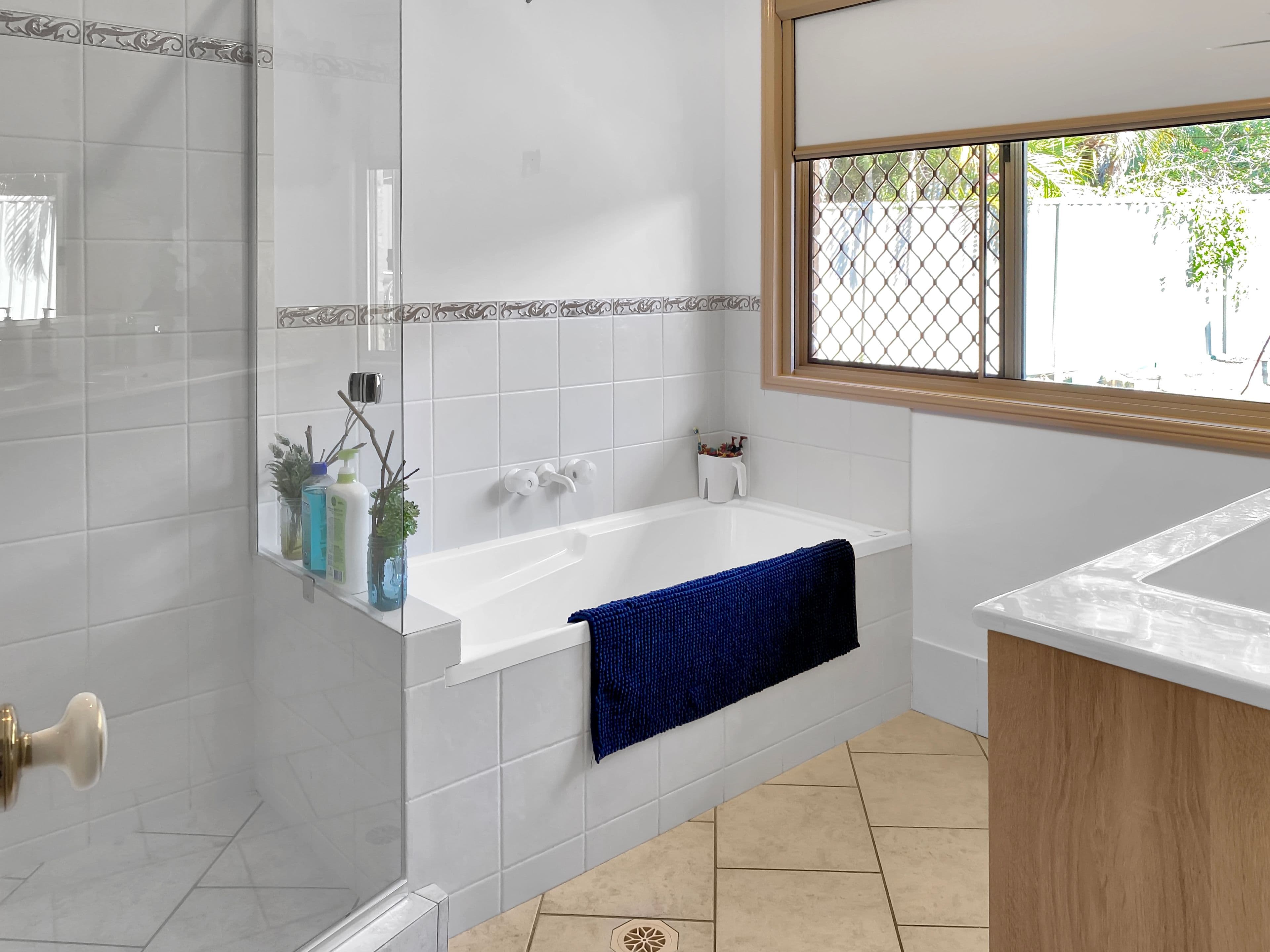1 Lakewood Court, Helensvale QLD 4212, Helensvale - Thumbnail 8
