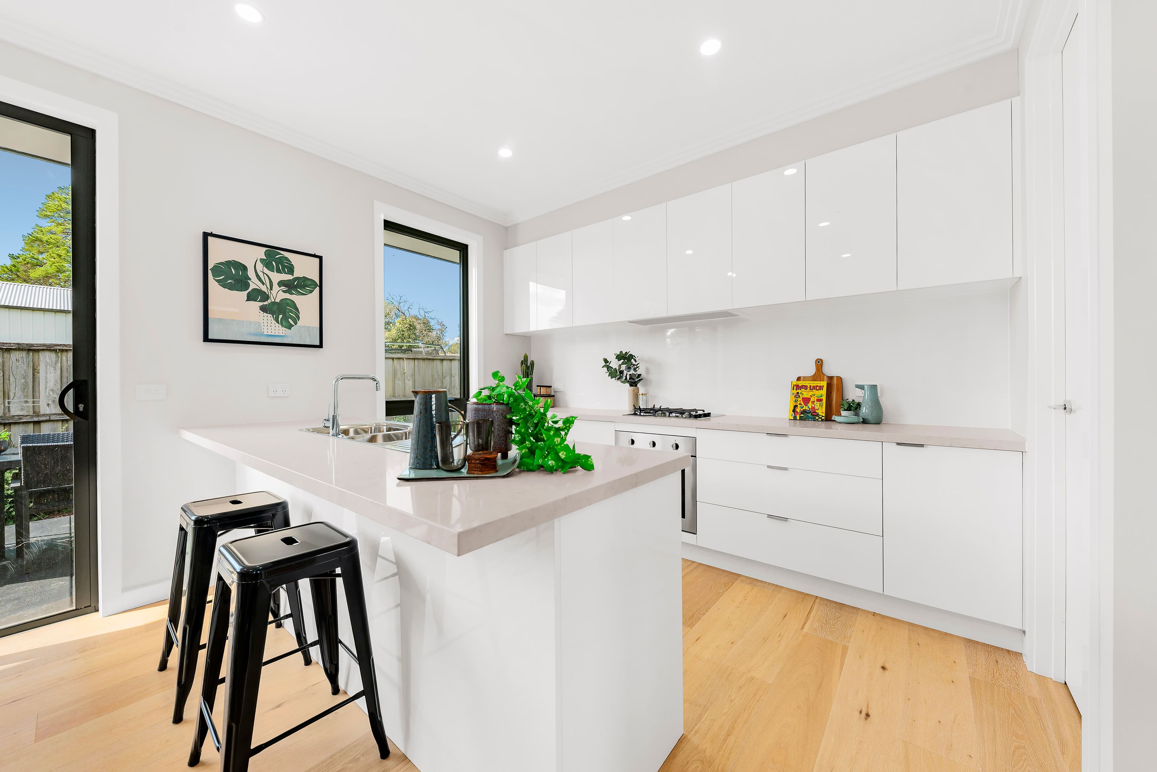 12a Paramount Avenue, Kilsyth VIC 3137, Kilsyth - Thumbnail 5