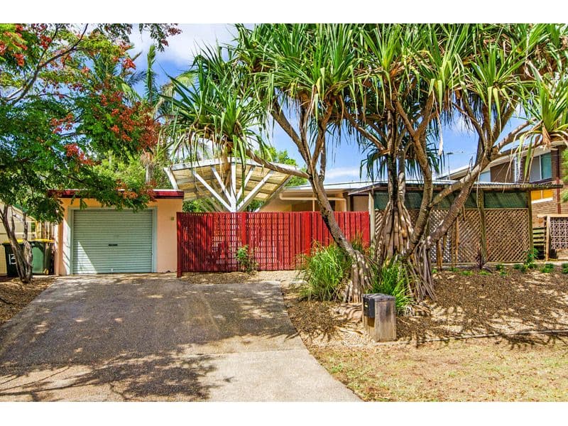 11 Pareena Crescent, MANSFIELD QLD 4122, Mansfield - Image 1