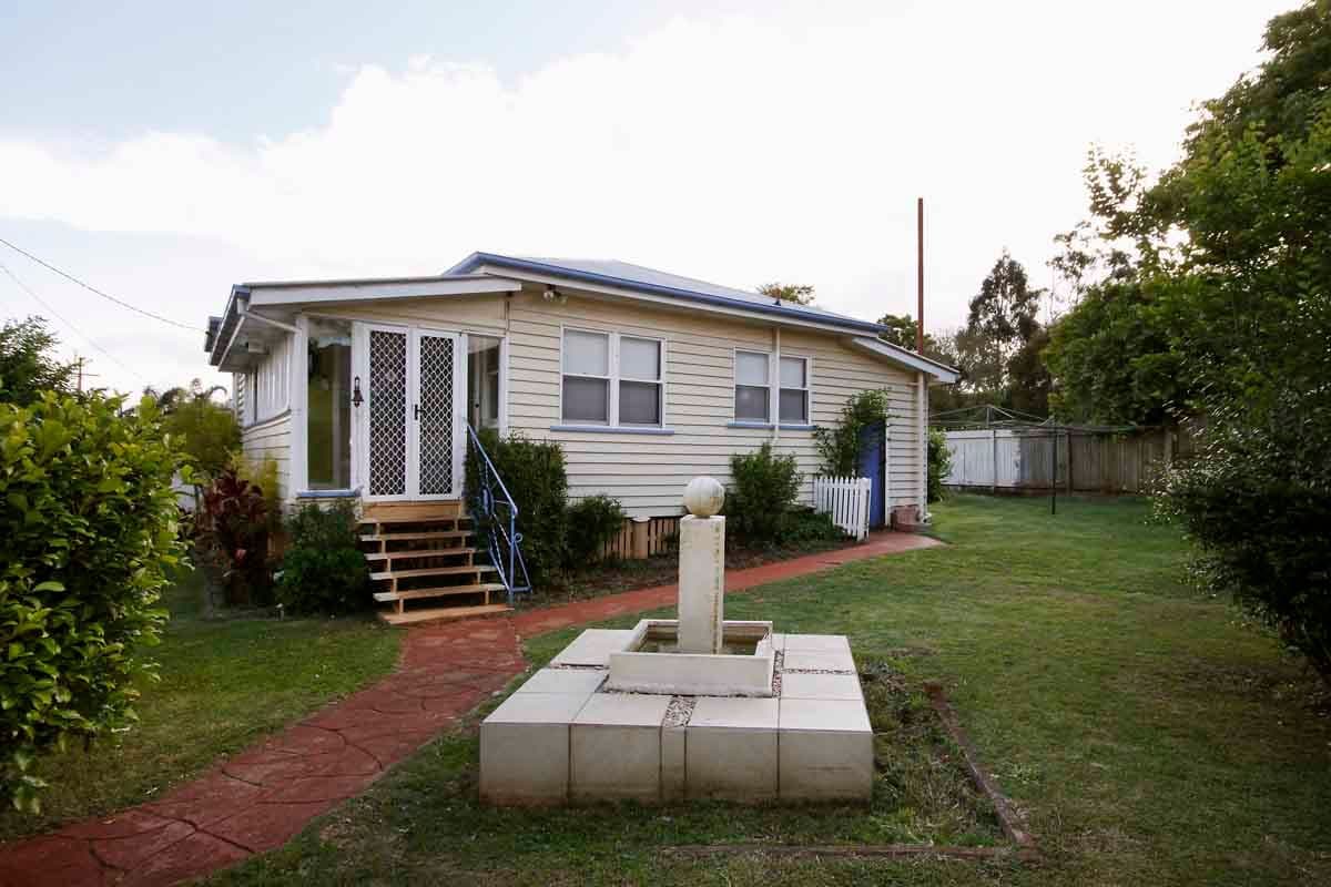 3 Helen Street, NEWTOWN QLD 4350, Newtown - Thumbnail 2