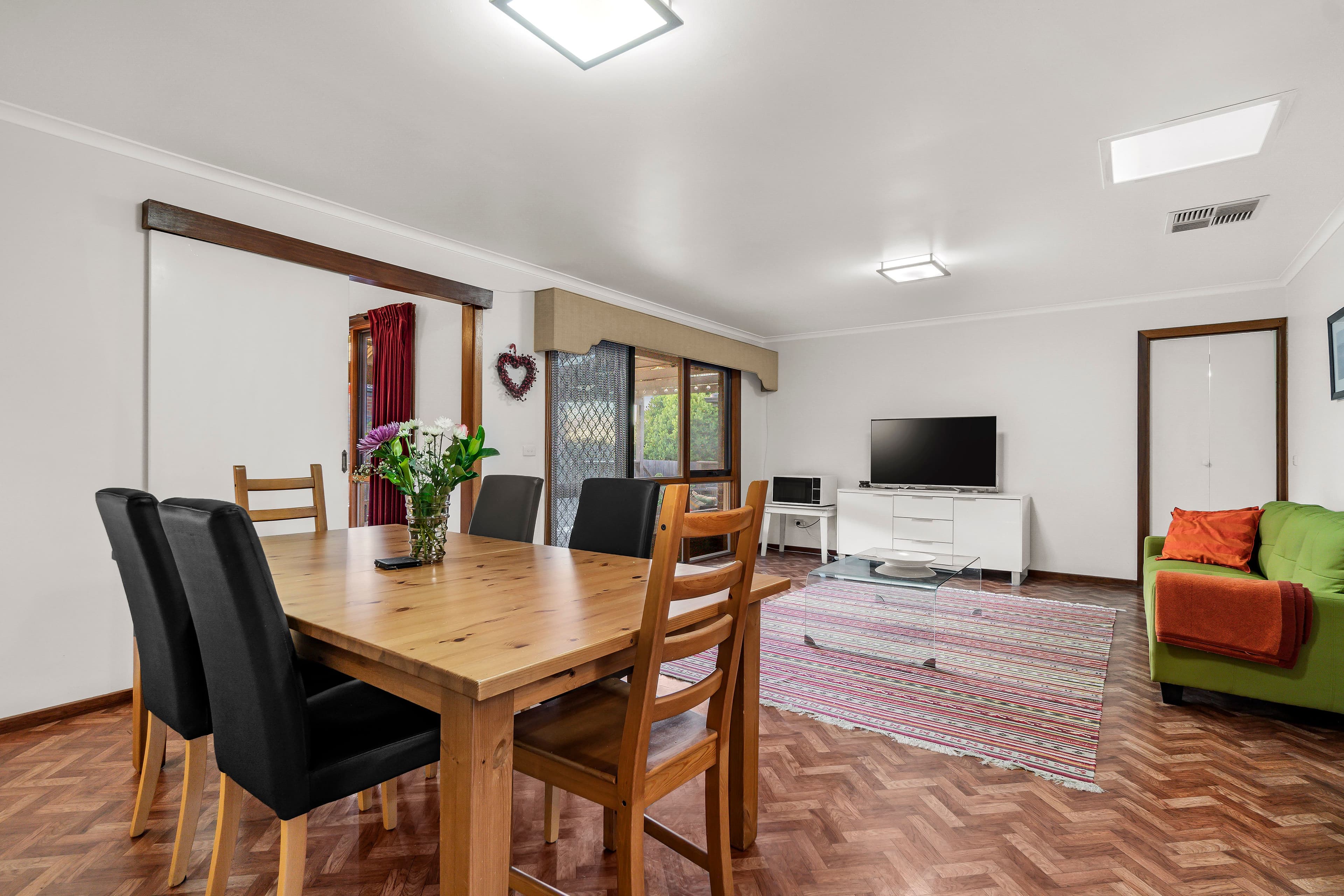 45 Simon Avenue, Rowville VIC 3178, Rowville - Thumbnail 4