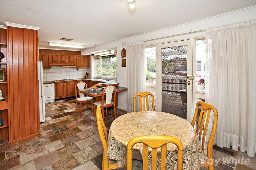 35 Shepherd Road, GLEN WAVERLEY VIC 3150, Glen Waverley - Thumbnail 7