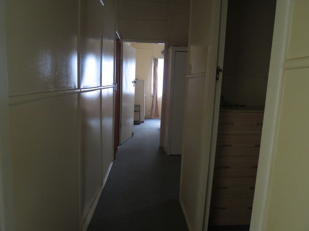 23 Derry Street, Roma QLD 4455, Roma - Thumbnail 6