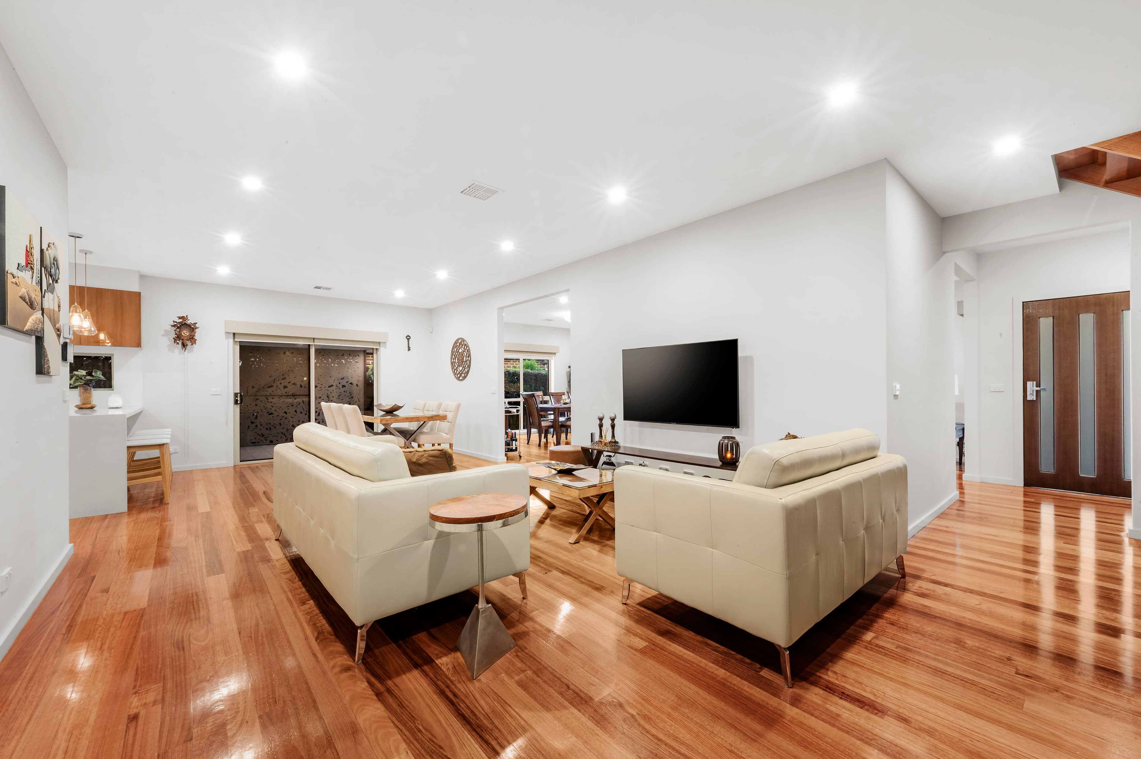 22B Deschamp Crescent, Rowville VIC 3178, Rowville - Thumbnail 3