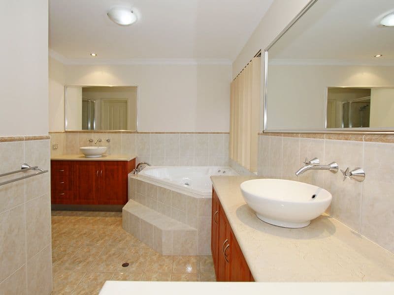 13 Sittella Gardens, EAST CANNINGTON WA 6107, East Cannington - Thumbnail 3