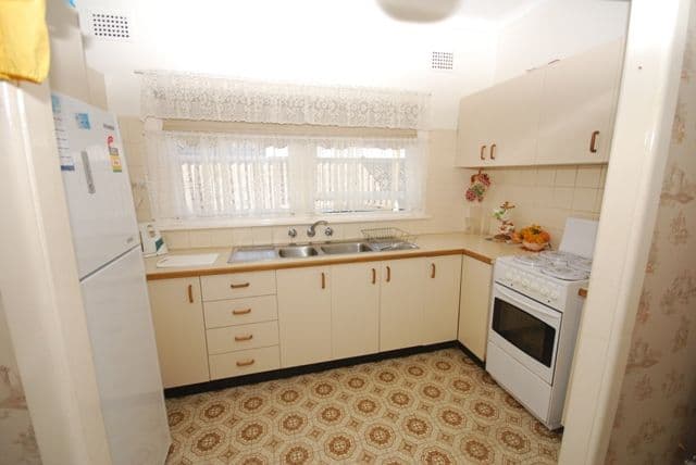 4 Vulcan Street, GUILDFORD NSW 2161, Guildford - Thumbnail 5