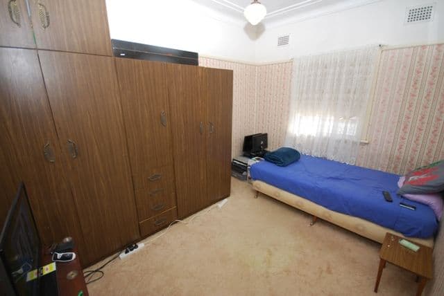 4 Vulcan Street, GUILDFORD NSW 2161, Guildford - Thumbnail 8
