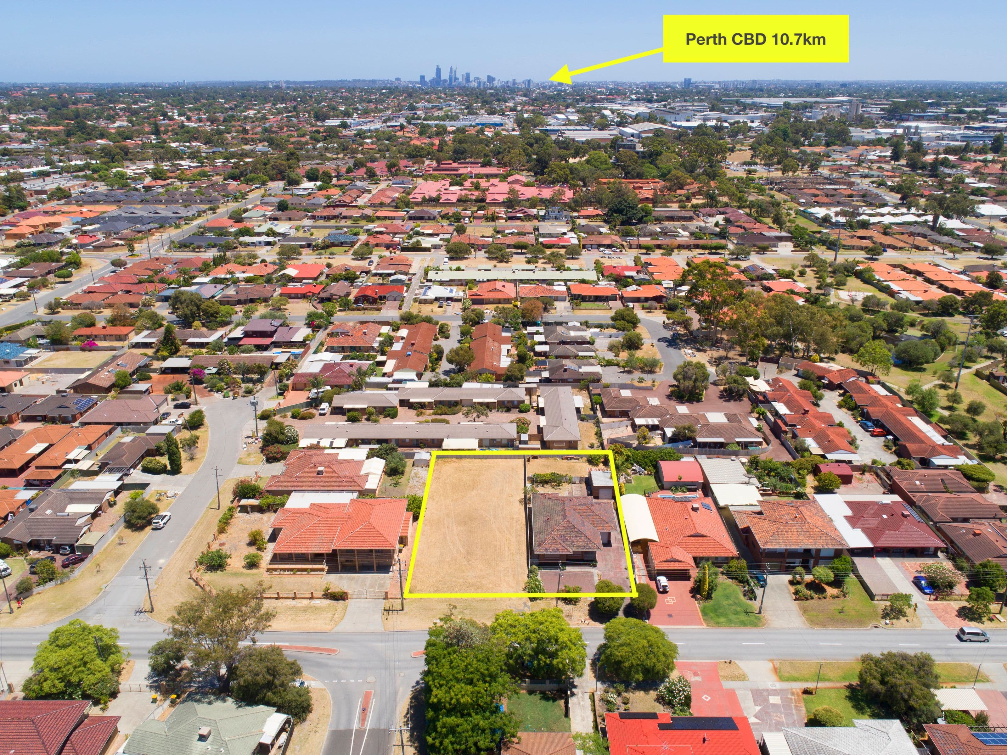 46 Mallard Way, Cannington WA 6107, Cannington - Thumbnail 2
