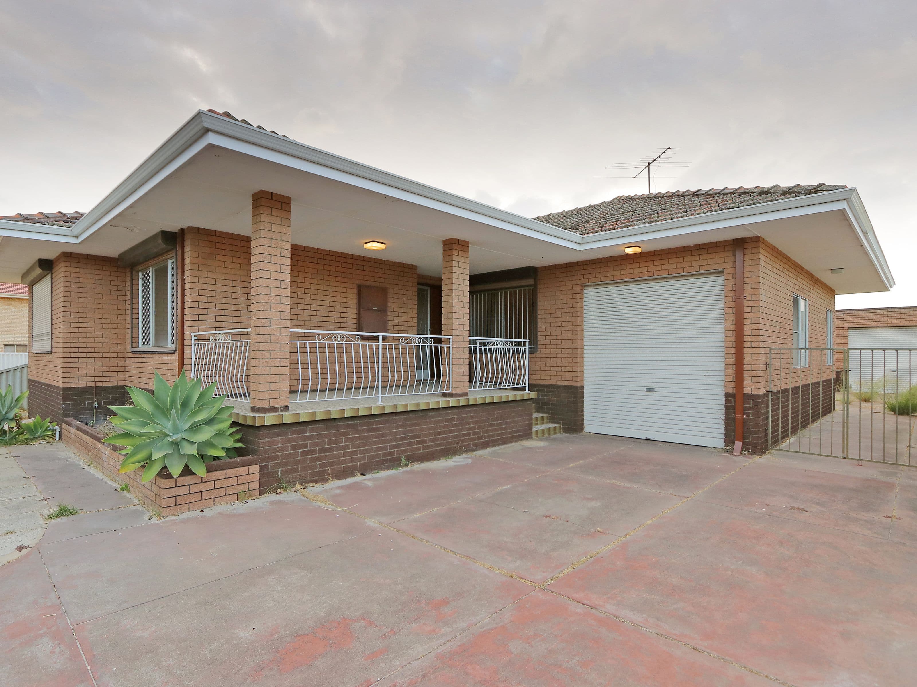 46 Mallard Way, Cannington WA 6107, Cannington - Thumbnail 7