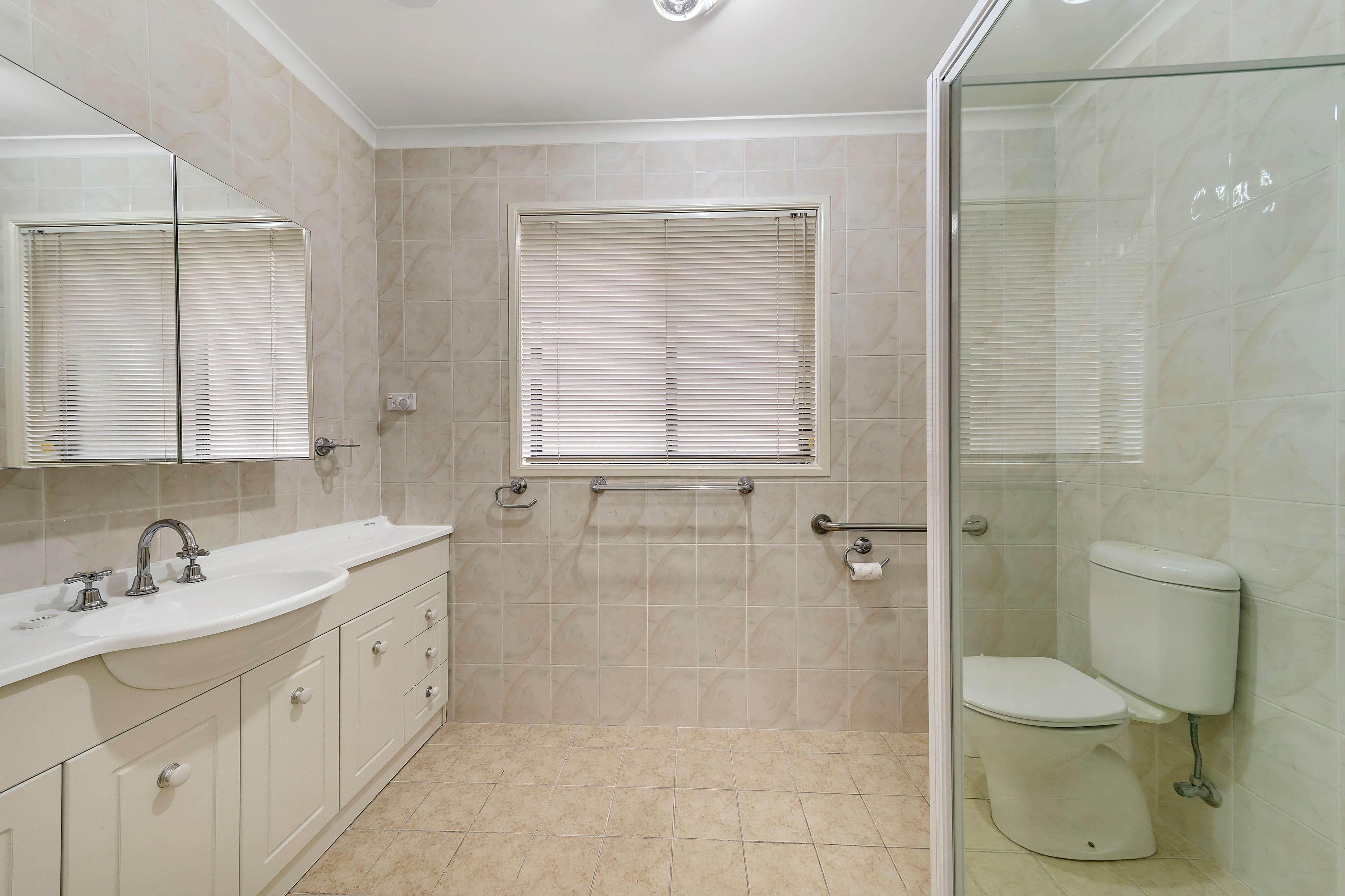 1 MacNaughton Street, Holt ACT 2615, Holt - Thumbnail 7
