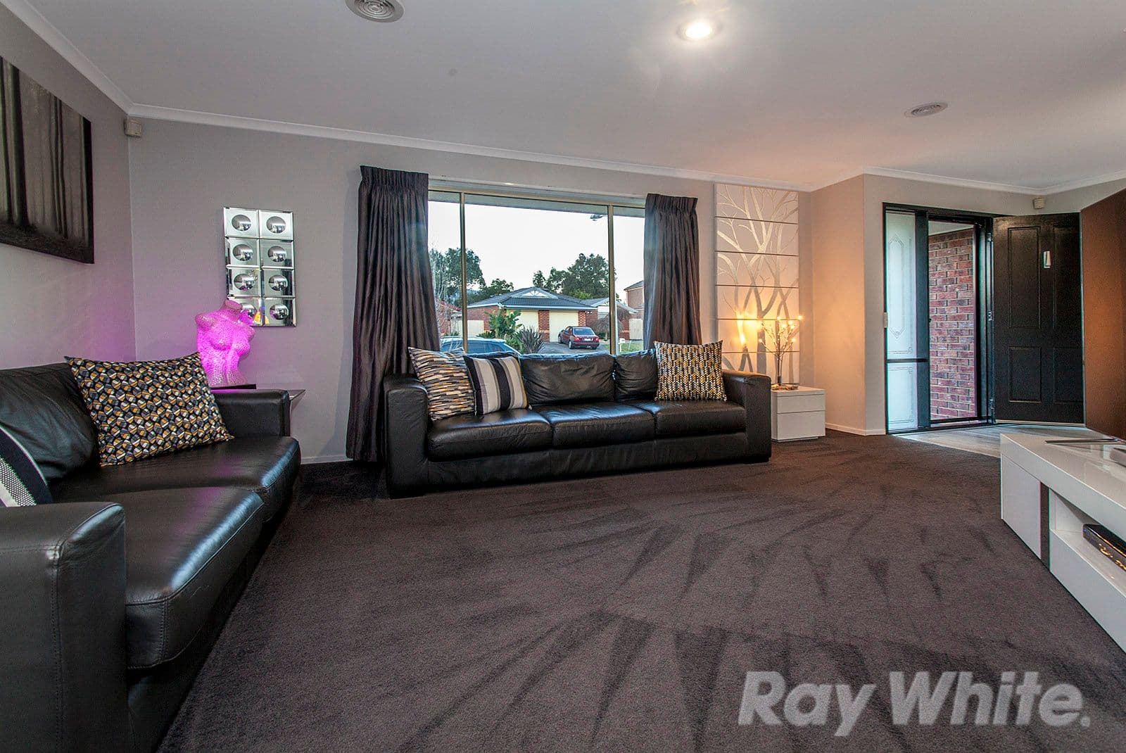 111 Fairway Drive, Rowville VIC 3178, Rowville - Thumbnail 2