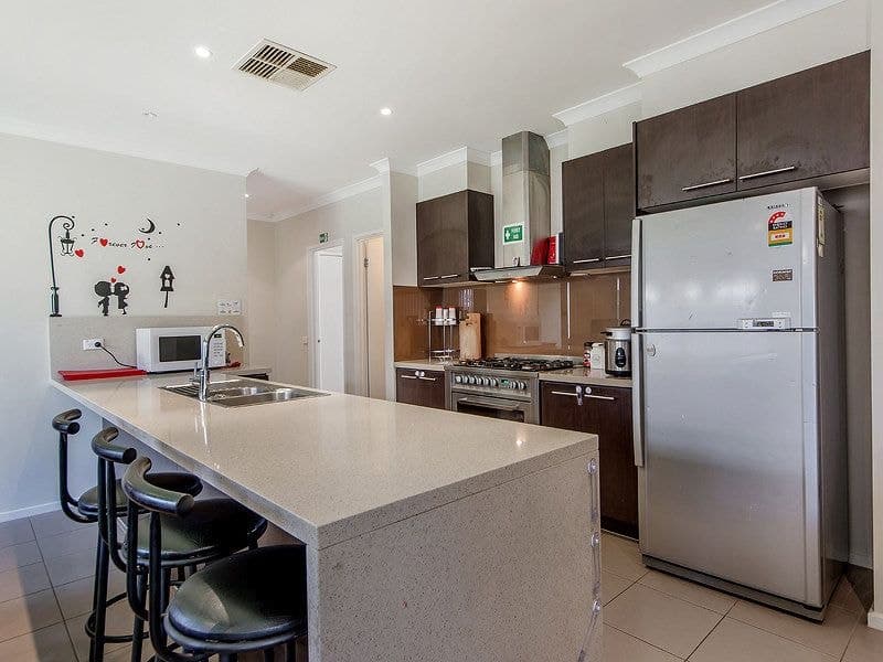 5 Hatfield Place, Deer Park - Thumbnail 3
