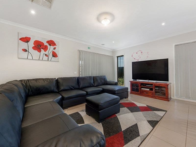 5 Hatfield Place, Deer Park - Thumbnail 6