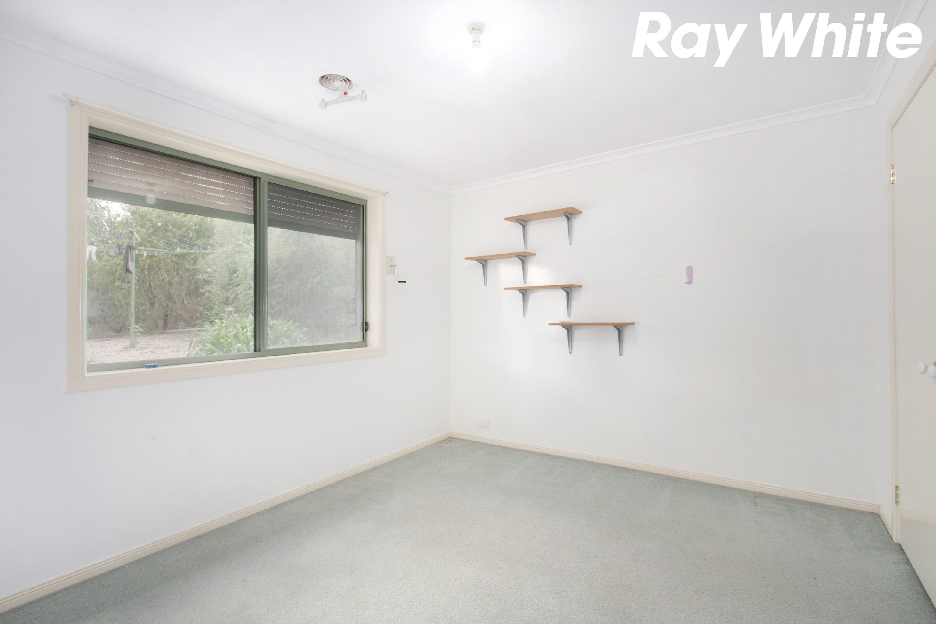 158 Sweeney Drive, Narre Warren VIC 3805, Narre Warren - Thumbnail 8