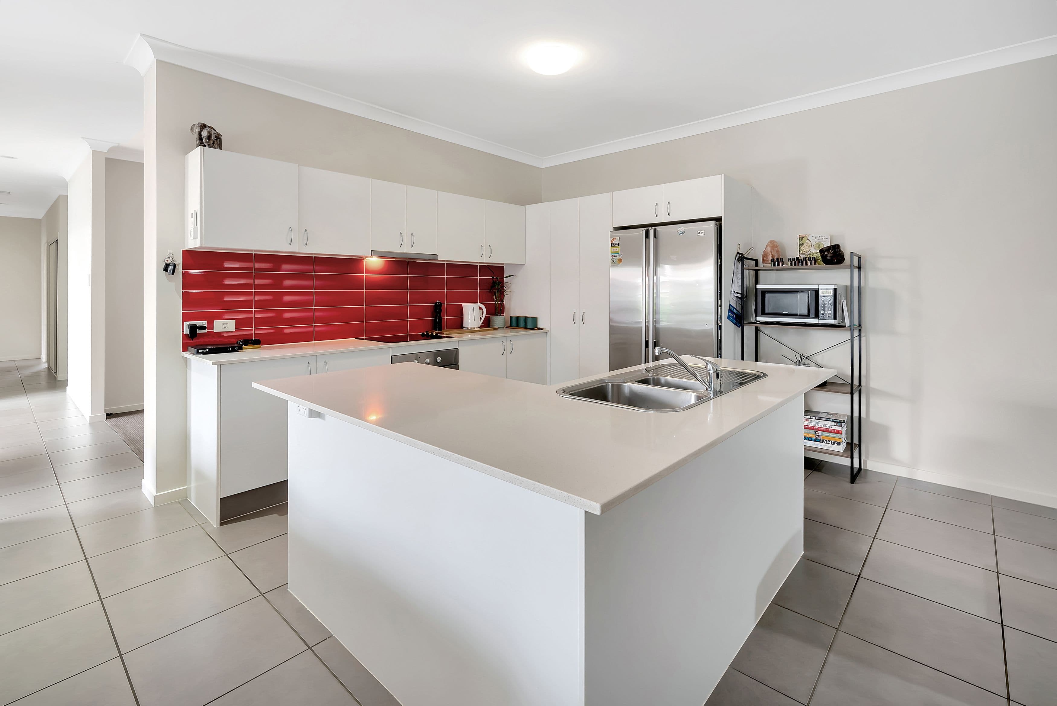 8 Phaeton Street, Upper Coomera QLD 4209, Upper Coomera - Thumbnail 3