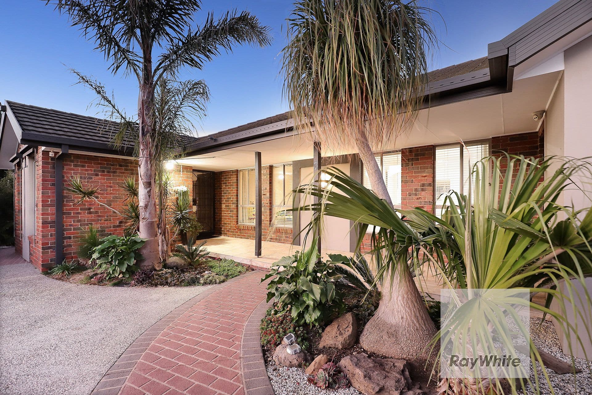 6 Fernyhill Court, Greenvale VIC 3059, Greenvale - Thumbnail 2