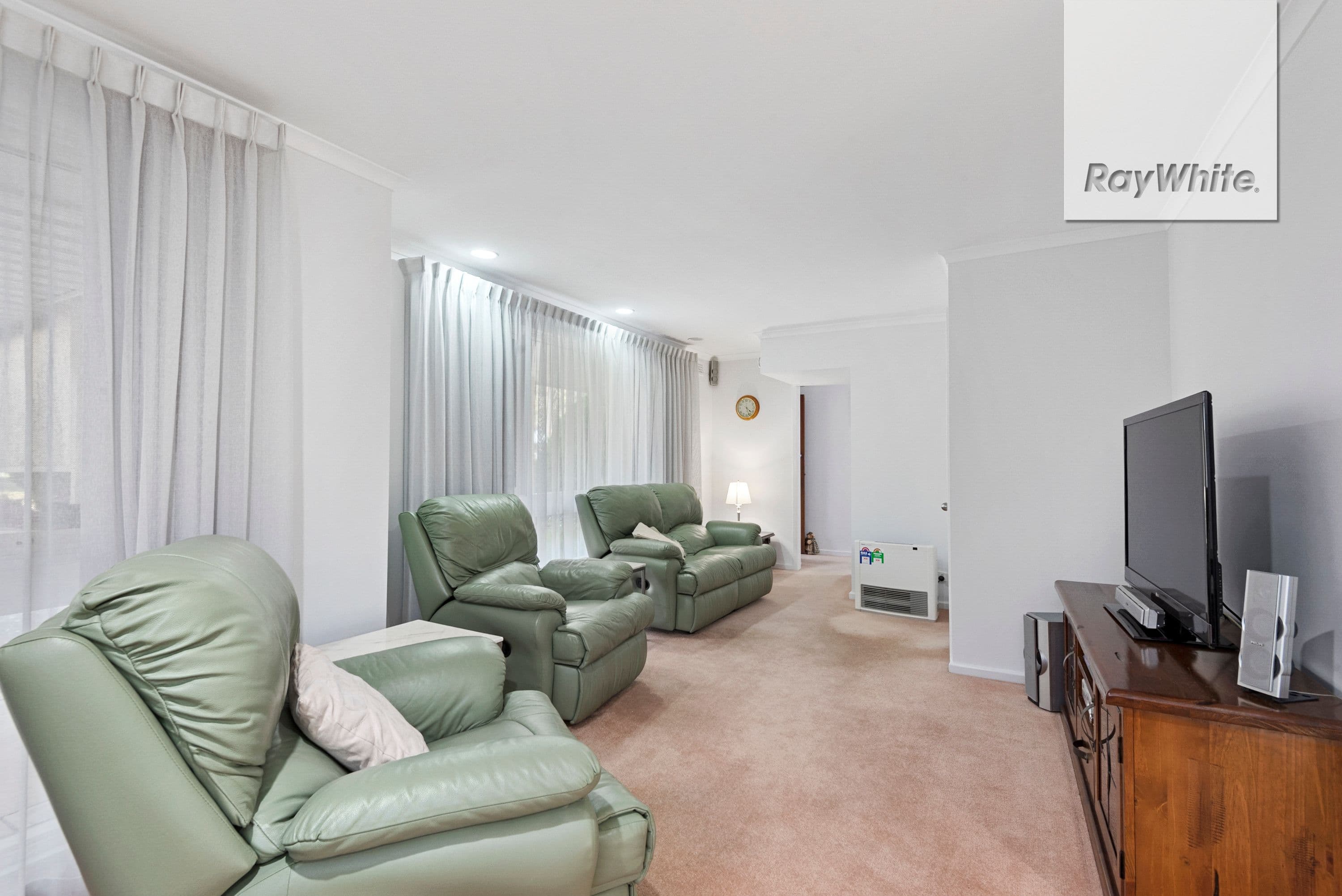 26 Leichardt Avenue, Ingle Farm SA 5098, Ingle Farm - Thumbnail 2