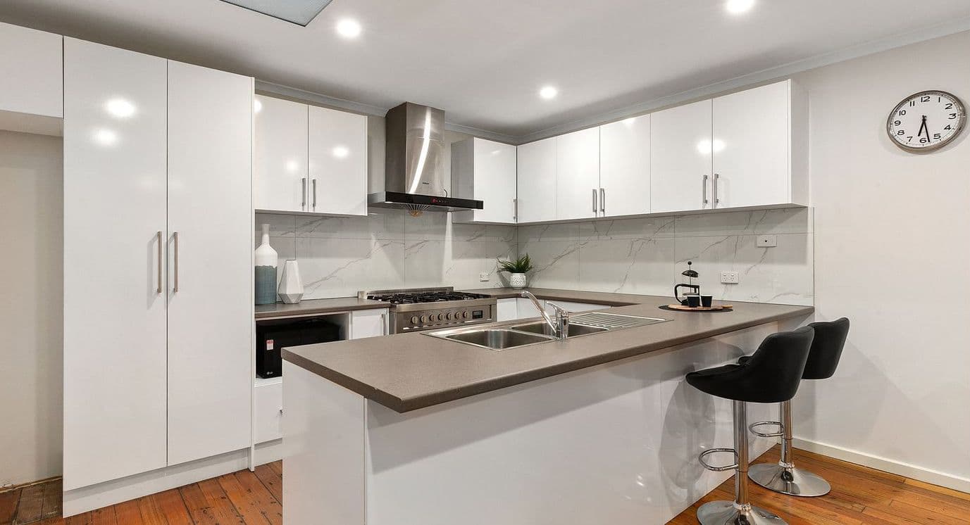 40 Cabernet Crescent, Bundoora VIC 3083, Bundoora - Thumbnail 3