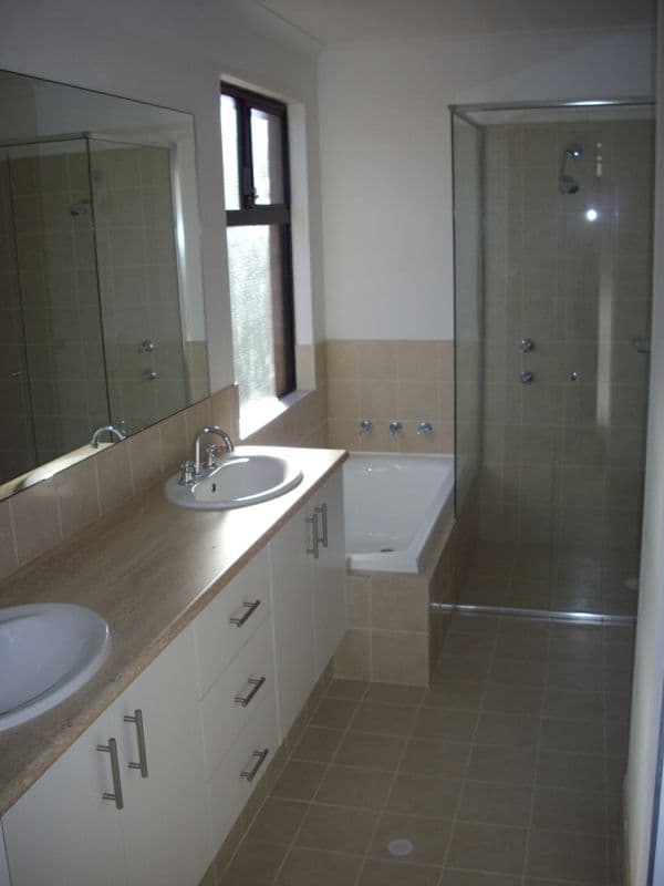 48 Blake Street, Southport, QLD, 4215, Southport - Thumbnail 4