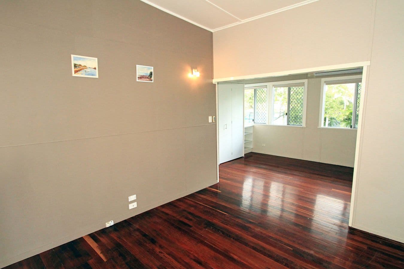 8 Cathne Street, COOEE BAY QLD 4703, Cooee Bay - Thumbnail 4