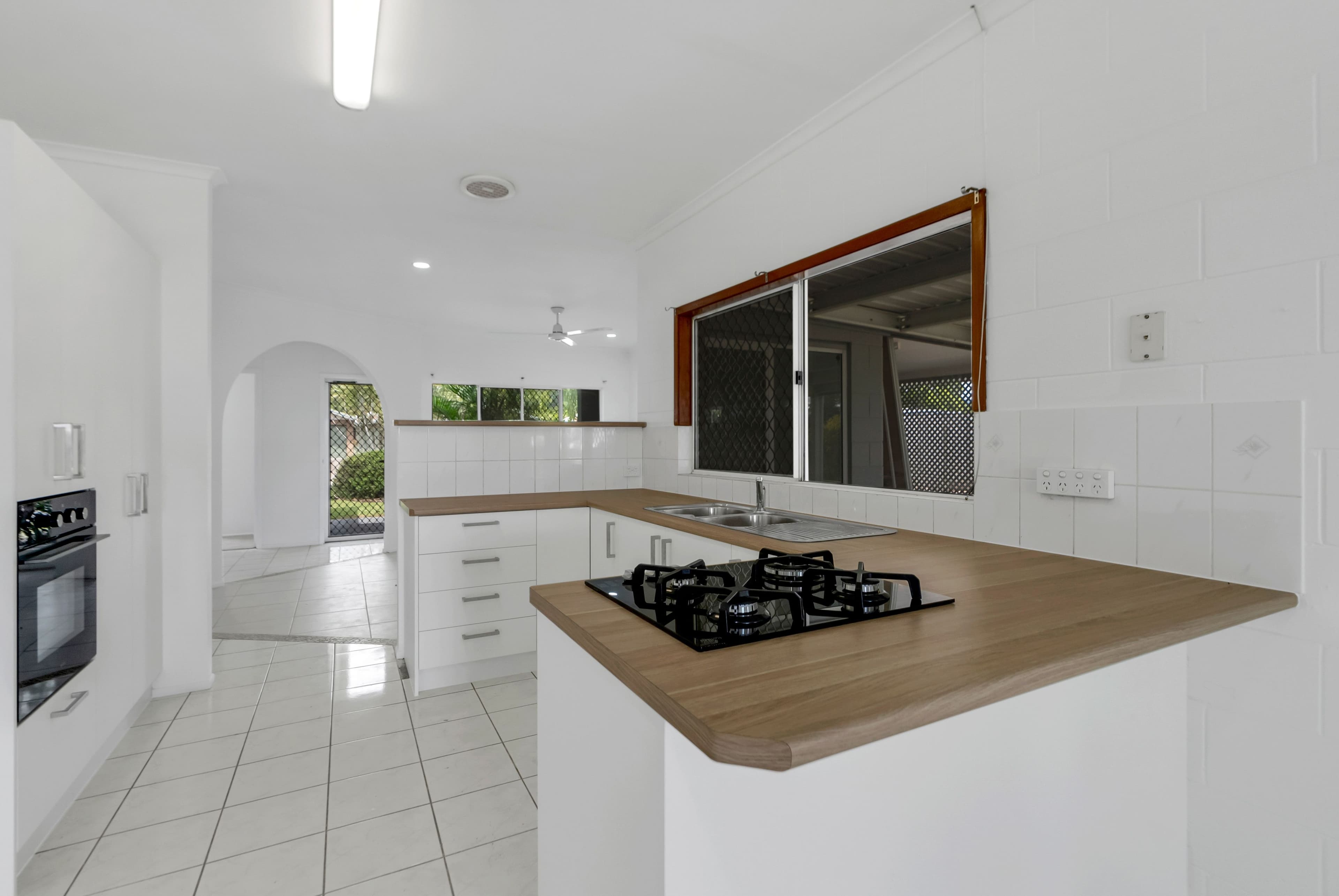10 Sidlaw Street, Smithfield QLD 4878, Smithfield - Thumbnail 7
